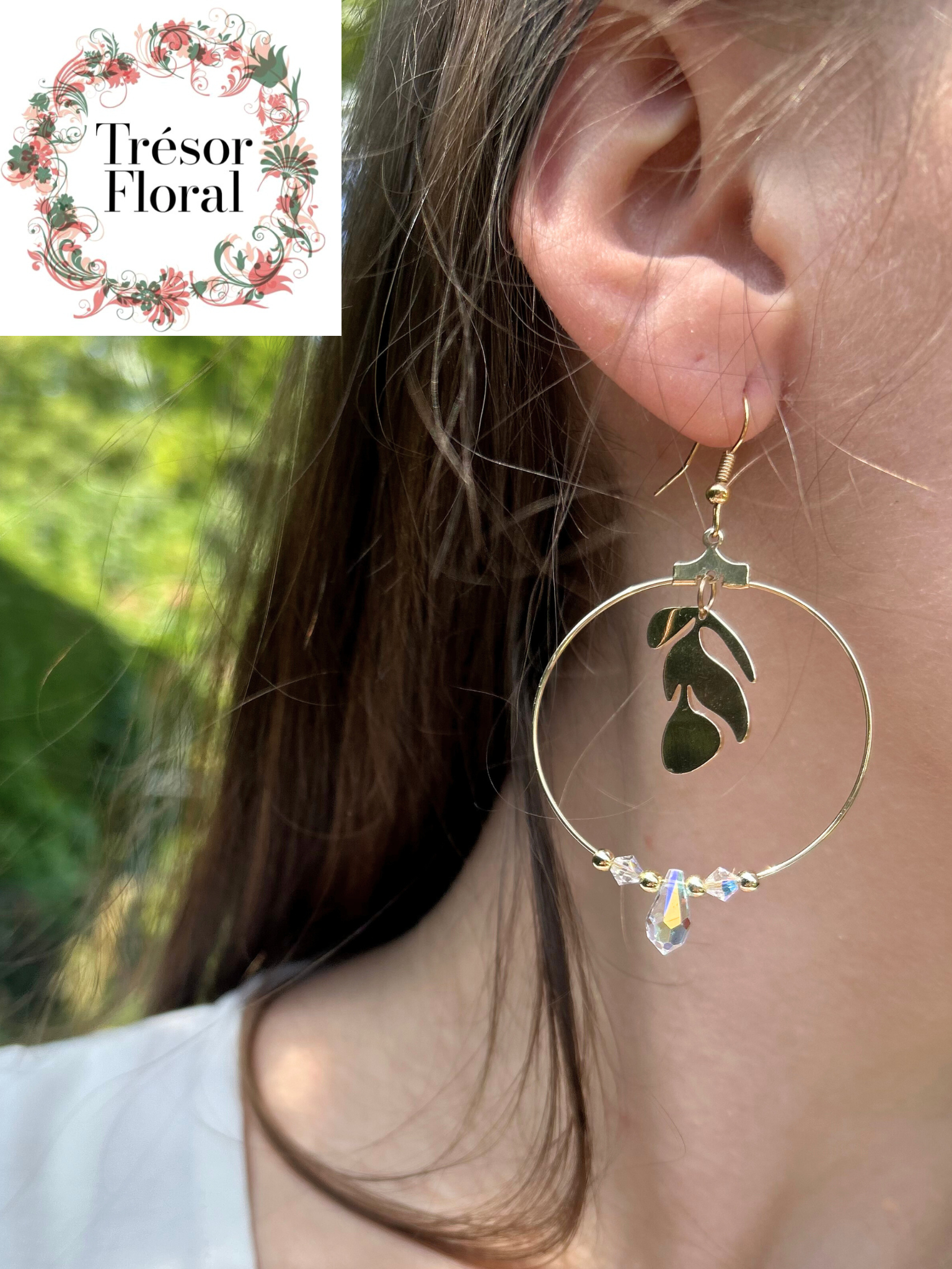 Boucles d’oreilles créoles avec cristaux