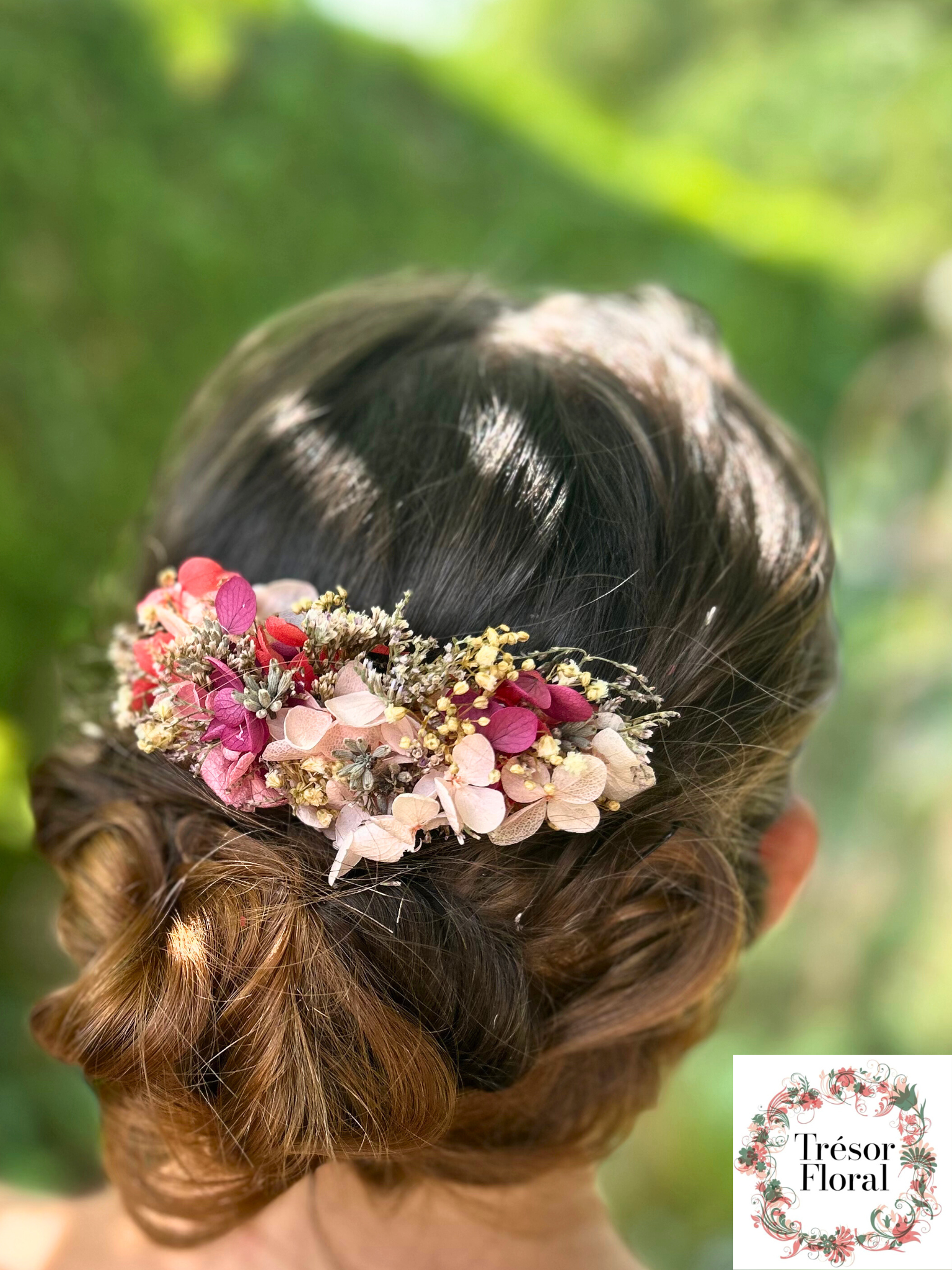 Peigne fleurie rose romantique