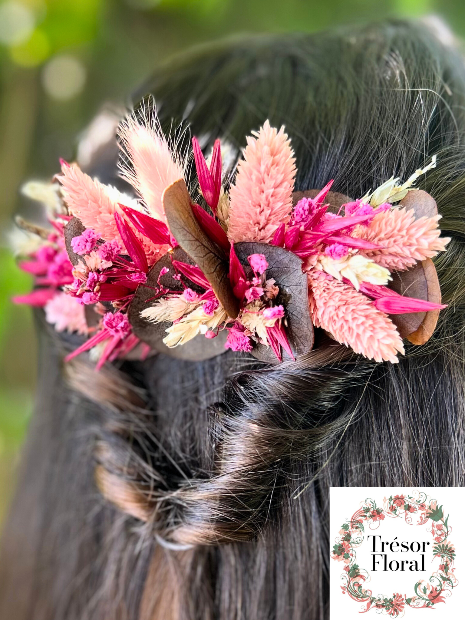Peigne fleuri