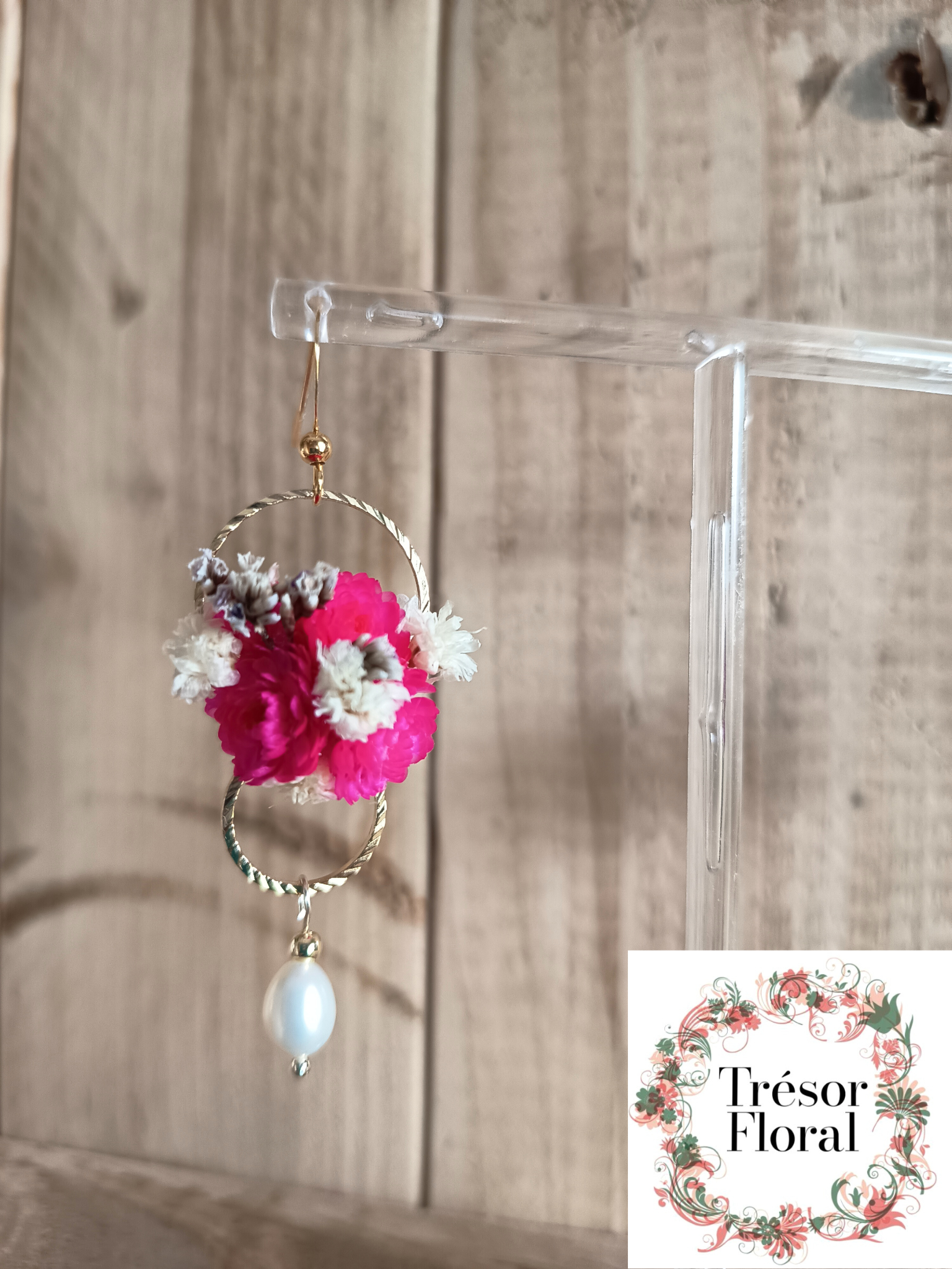 Boucle d’oreille florale originale