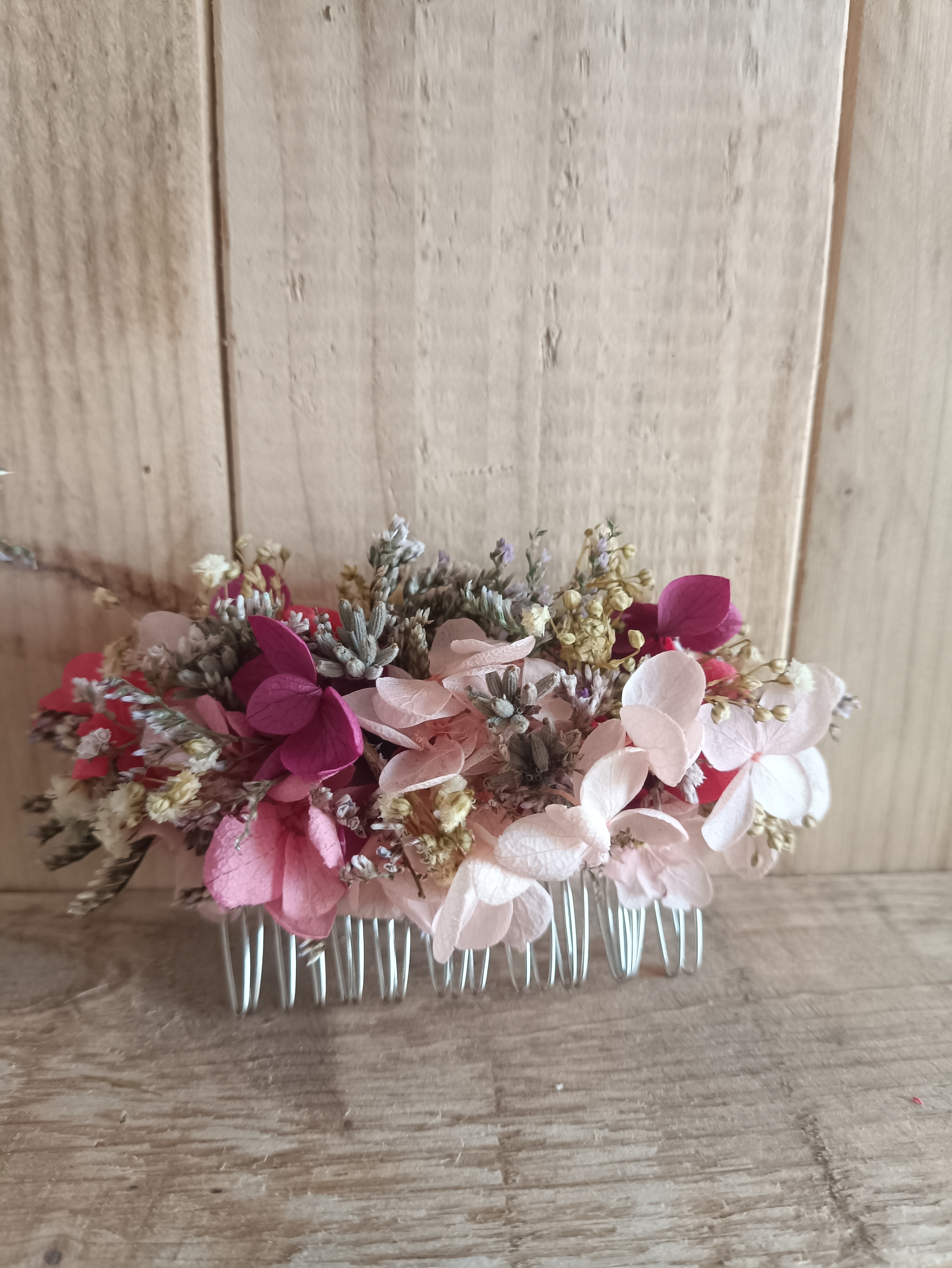 Peigne fleurie rose romantique