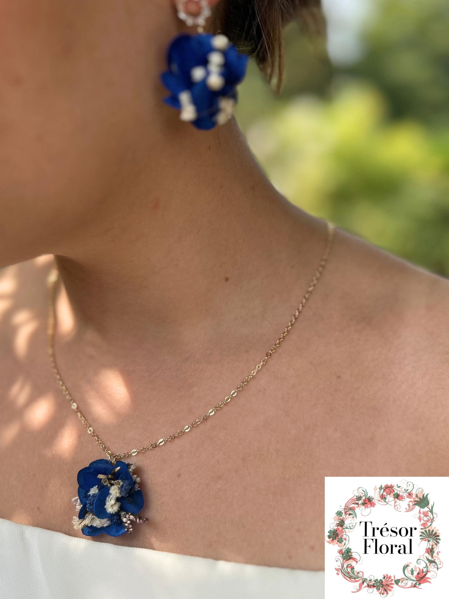 Collier collection Bleu Royal