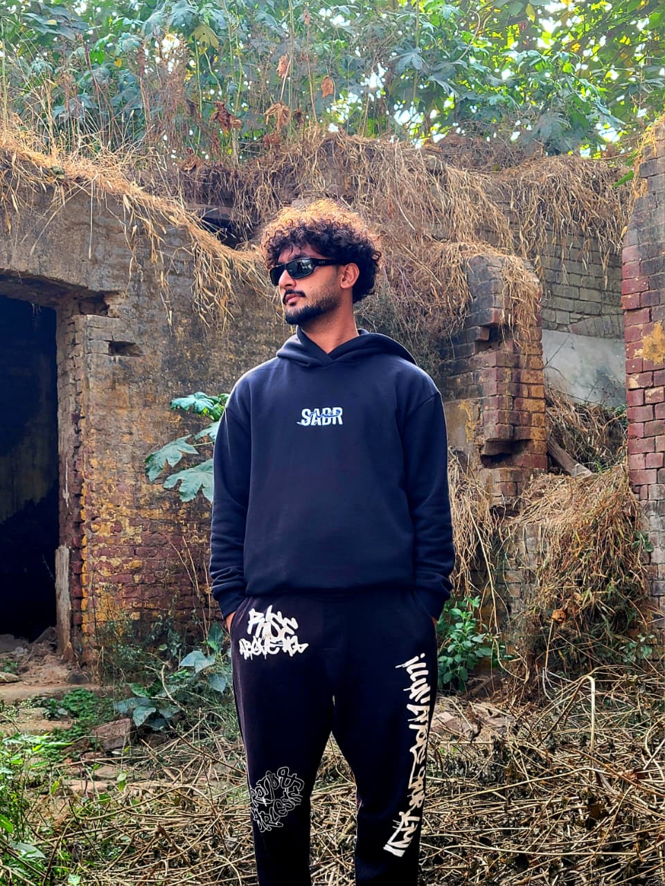 Sabr Oversized Hoodie (Black) 
