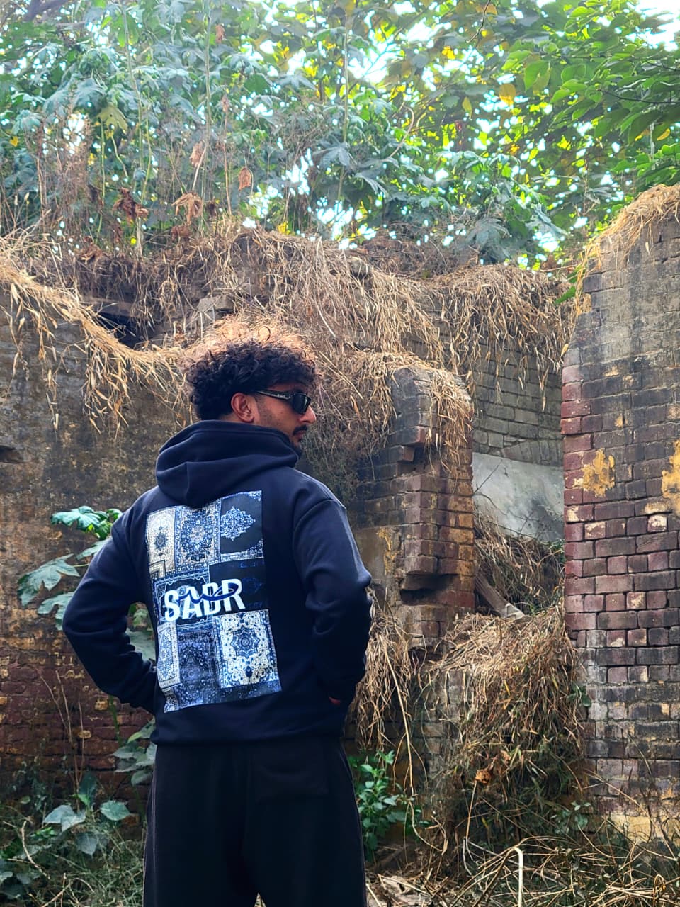 Sabr Oversized Hoodie (Black) 
