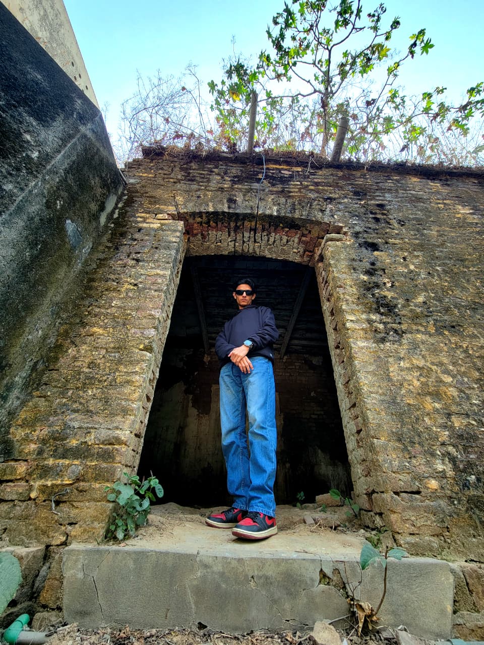 Plain Oversized Hoodie (Black) 