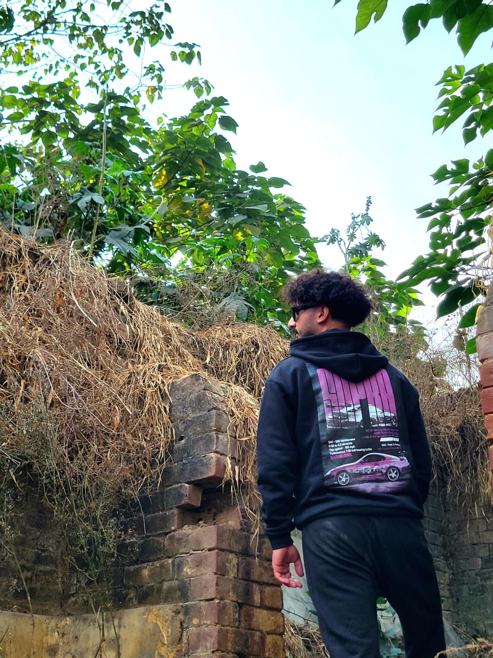 Supra Oversized Hoodie (Black) 