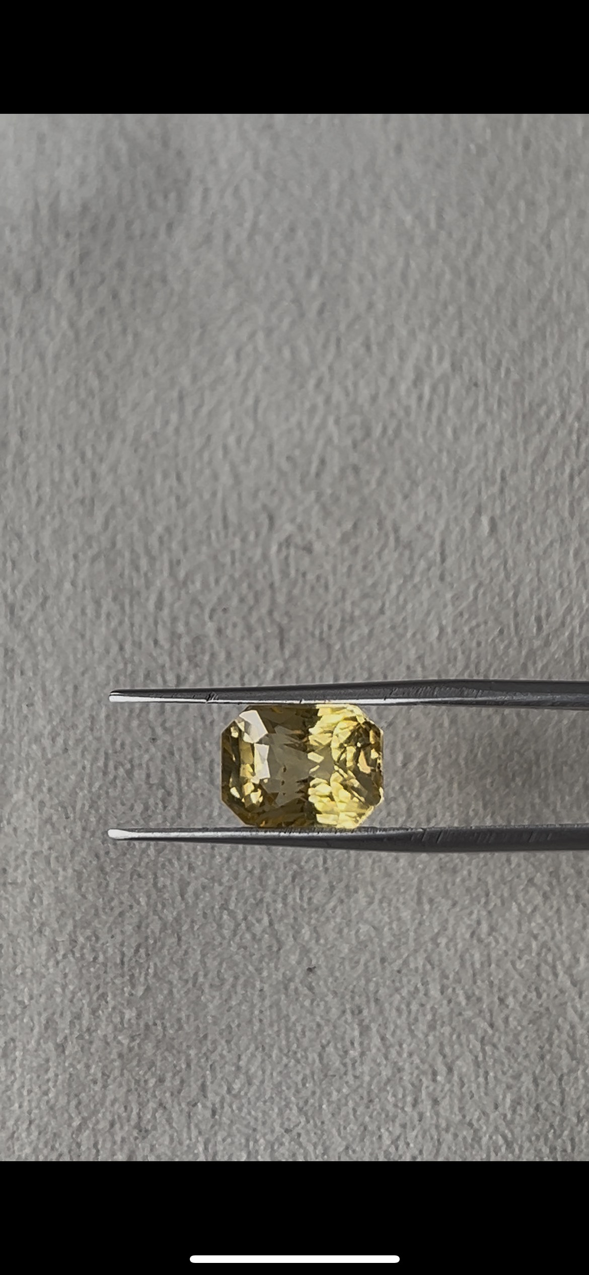 Natural Yellow Sapphire 6.77 Carat