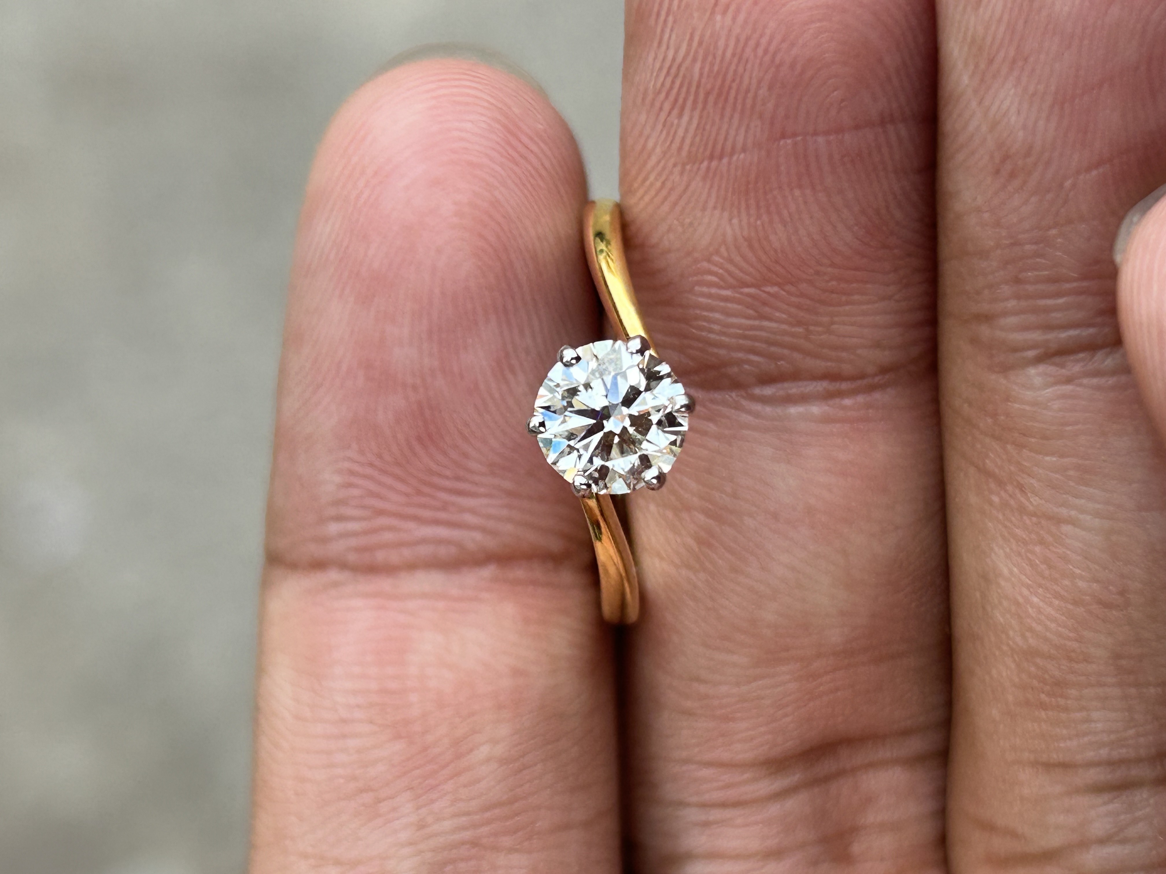 Natural Diamond 1.09 Carat Ring