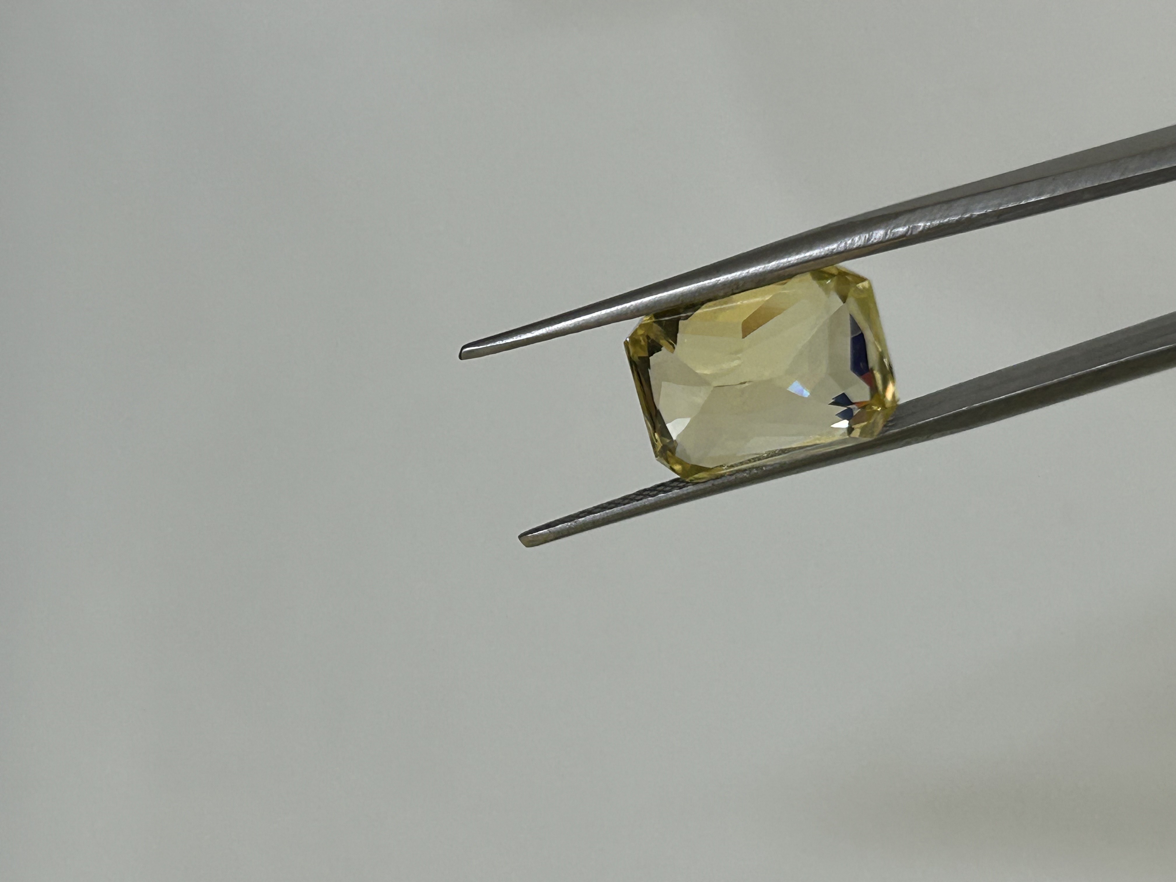 Natural Yellow Sapphire 11.05 Carat