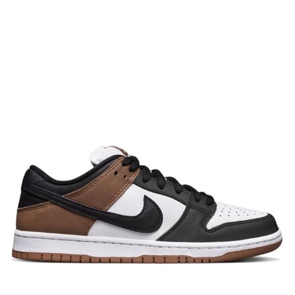 Nike Dunk Low Sneakers
