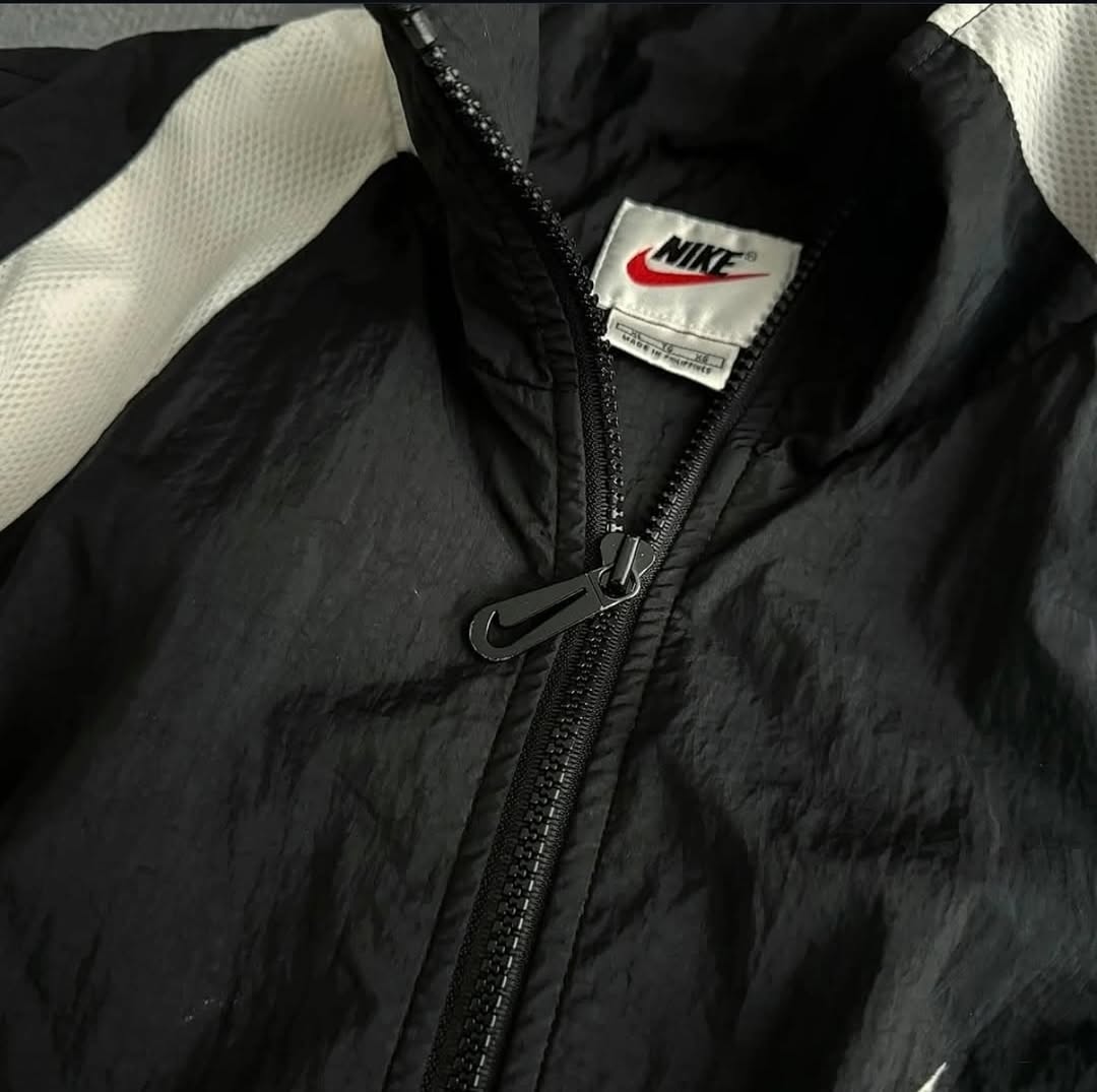 Nike Air Vintage Track Jacket – Black & White