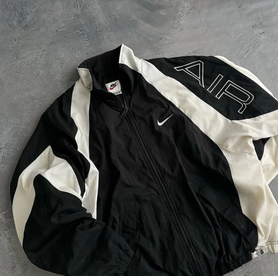 Nike Air Vintage Track Jacket – Black & White