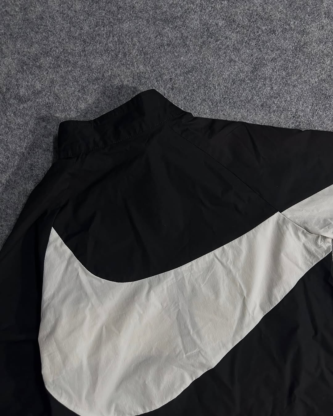 Nike Air Vintage Track Jacket – Black & White