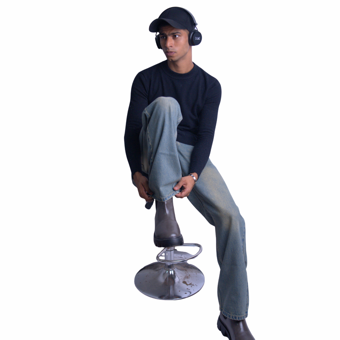 Faded Denim Jeans – Straight Fit (Denim Faded Blue Edition)