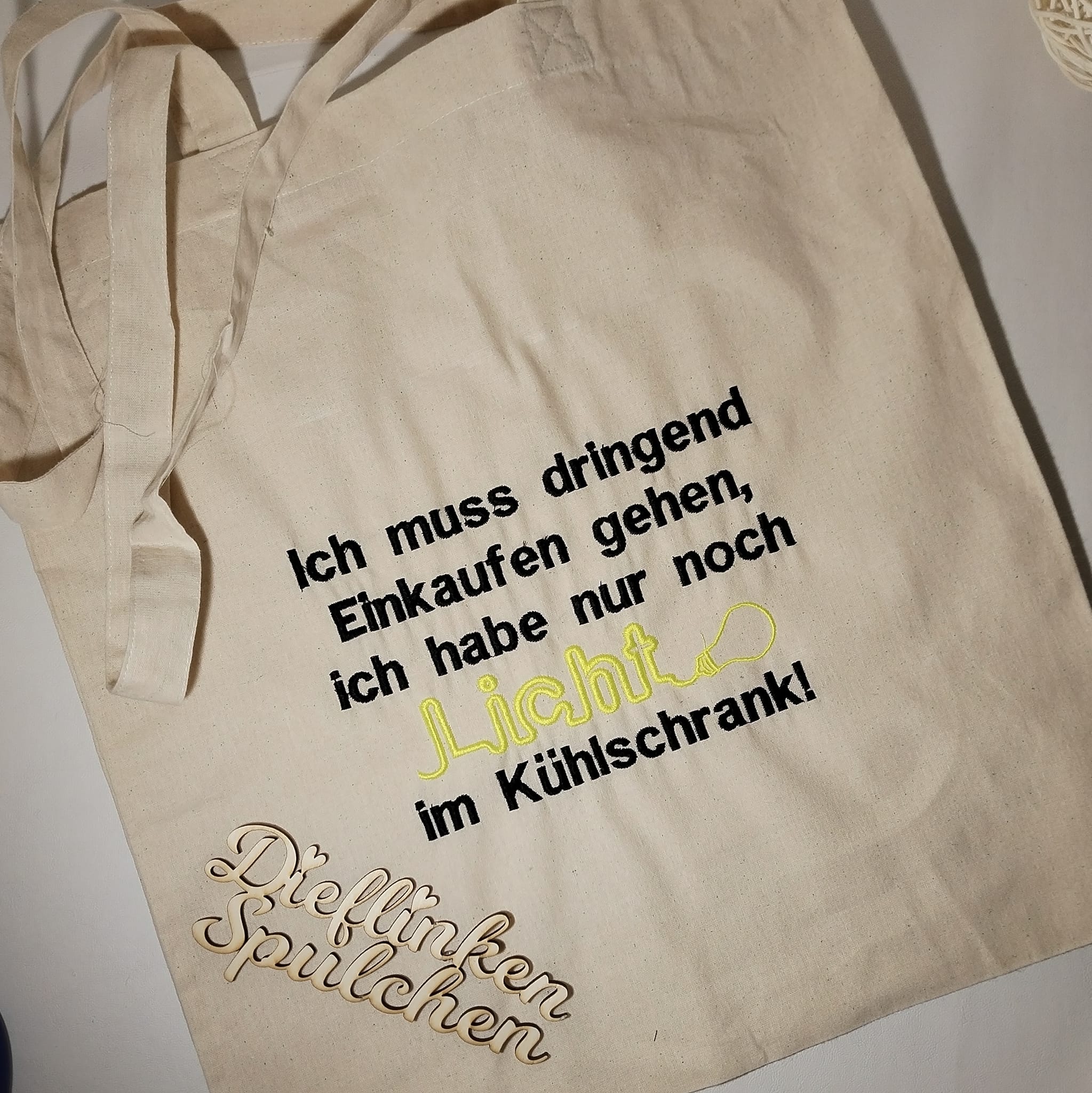 Stickdatei Spruche " Licht im Kühlschrank"