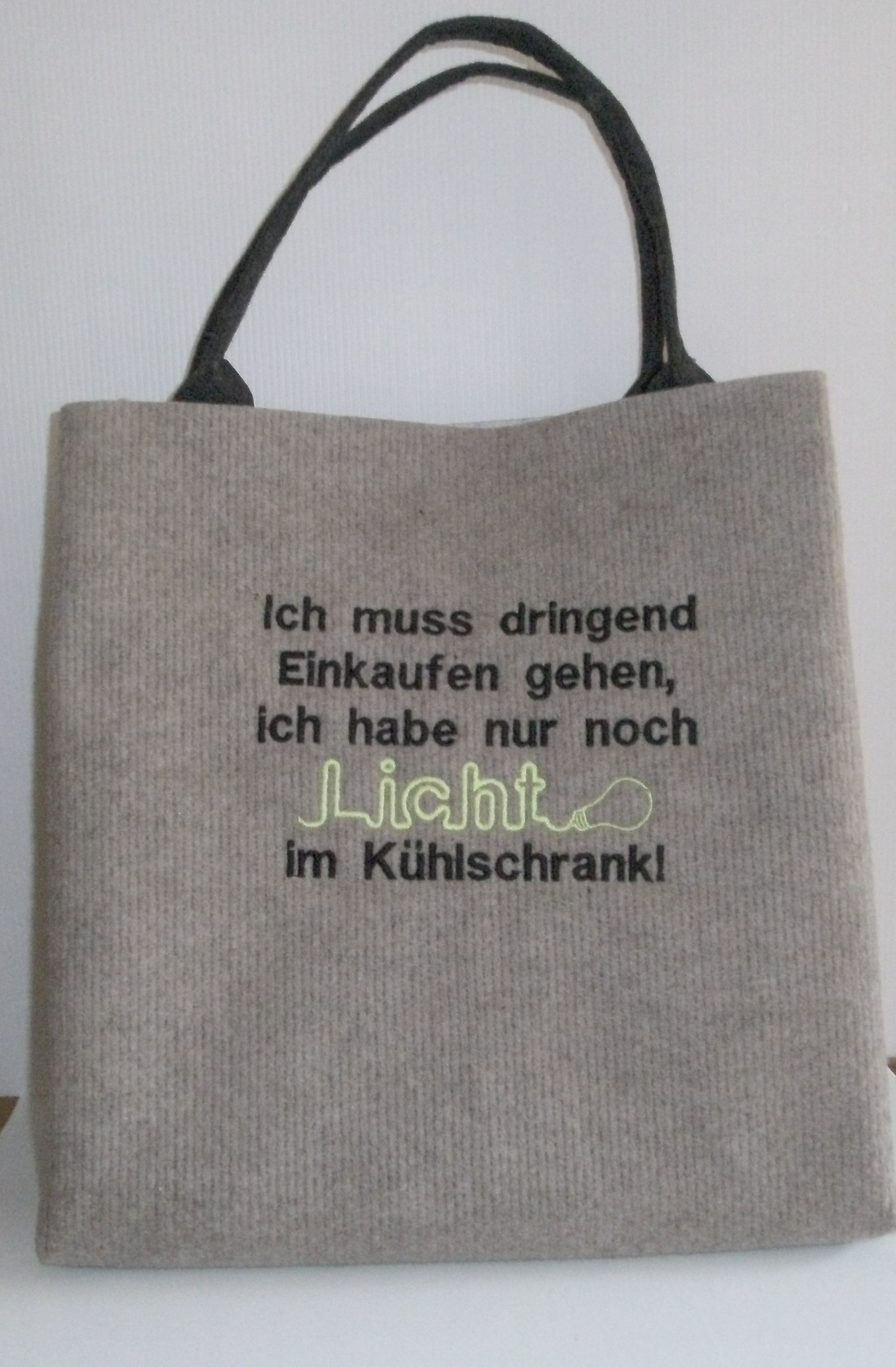 Stickdatei Spruche " Licht im Kühlschrank"