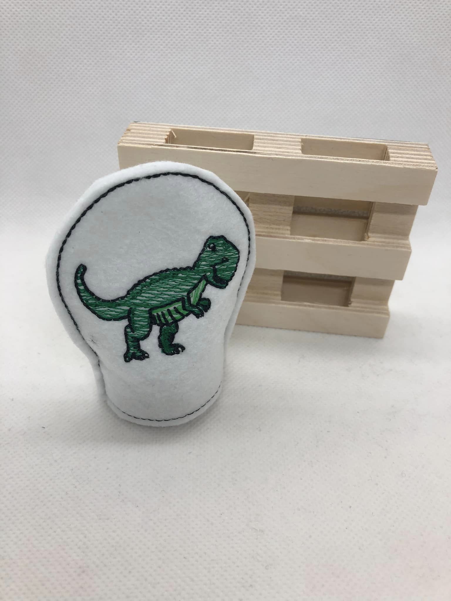 Stickdatei ITH LED Teelicht Cover Dinosaurier