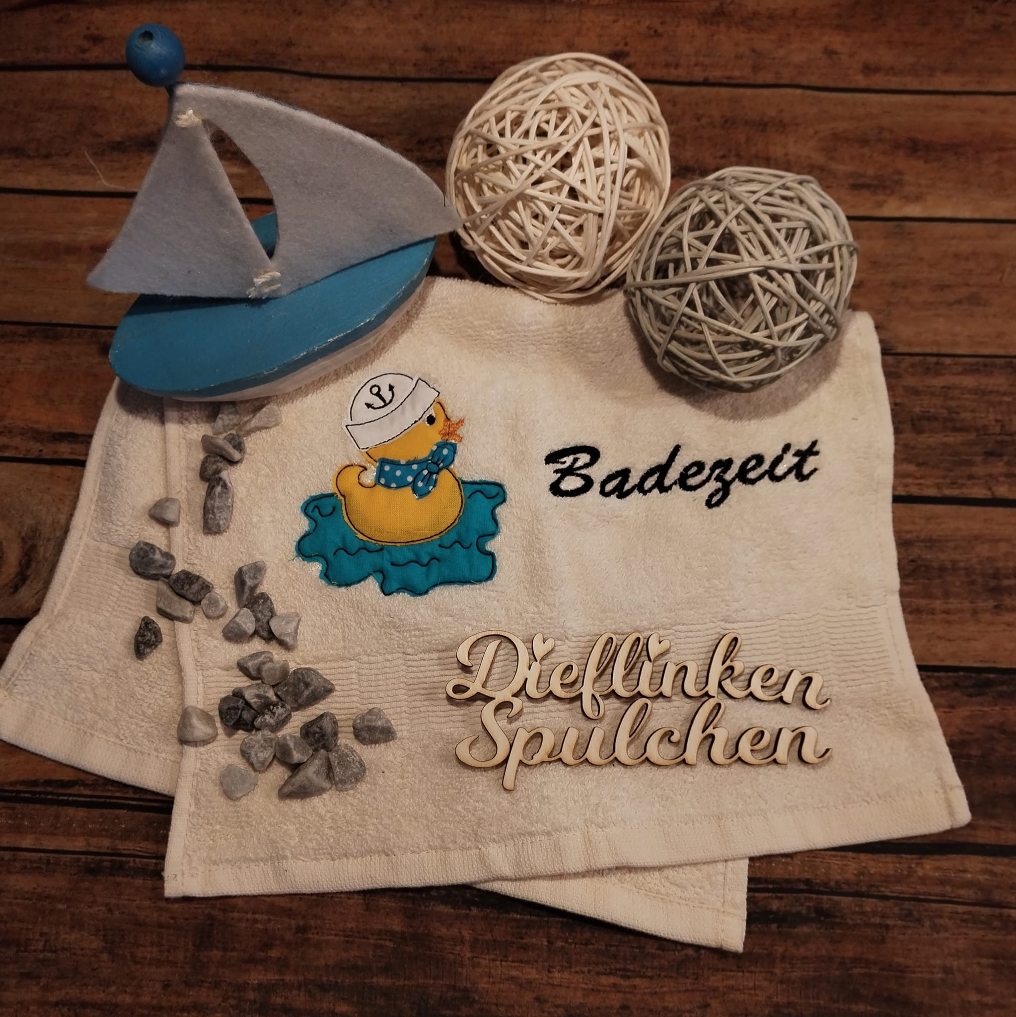 Stickdatei doodle Applikation Badetiere