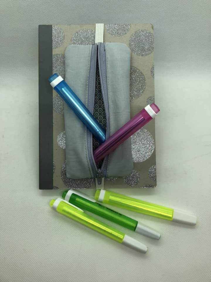 Stickdatei ITH Mäppchen mit Gummiband
