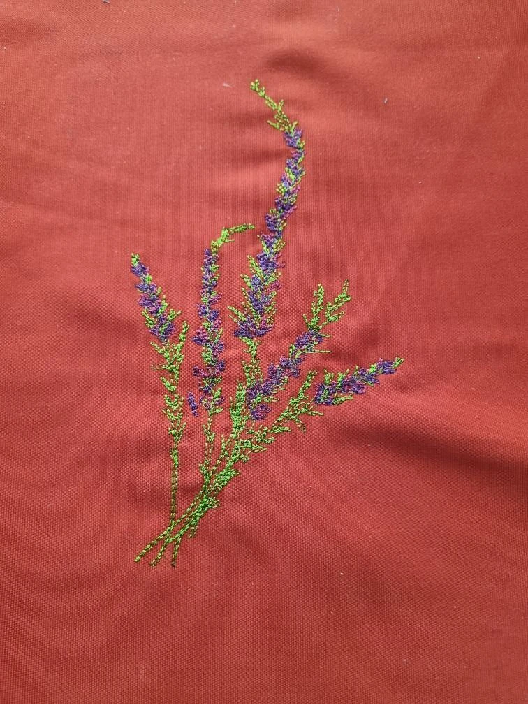 Stickdatei Heidekraut / Erika / Lavendel