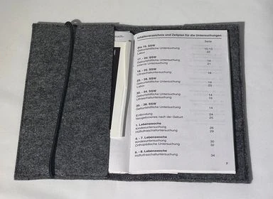 Stickdatei ITH MuKi Pass Einband für Filz / Mutter - Kind - Pass Einband Österreich