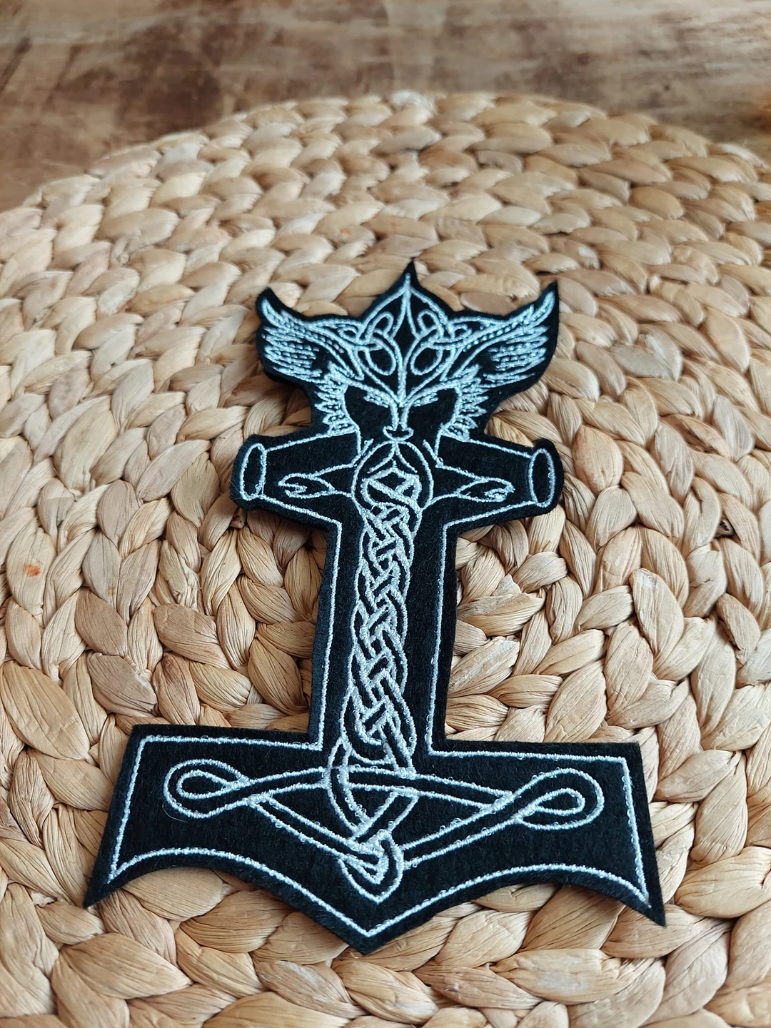Stickdatei Konturen "Thors" Götter Hammer