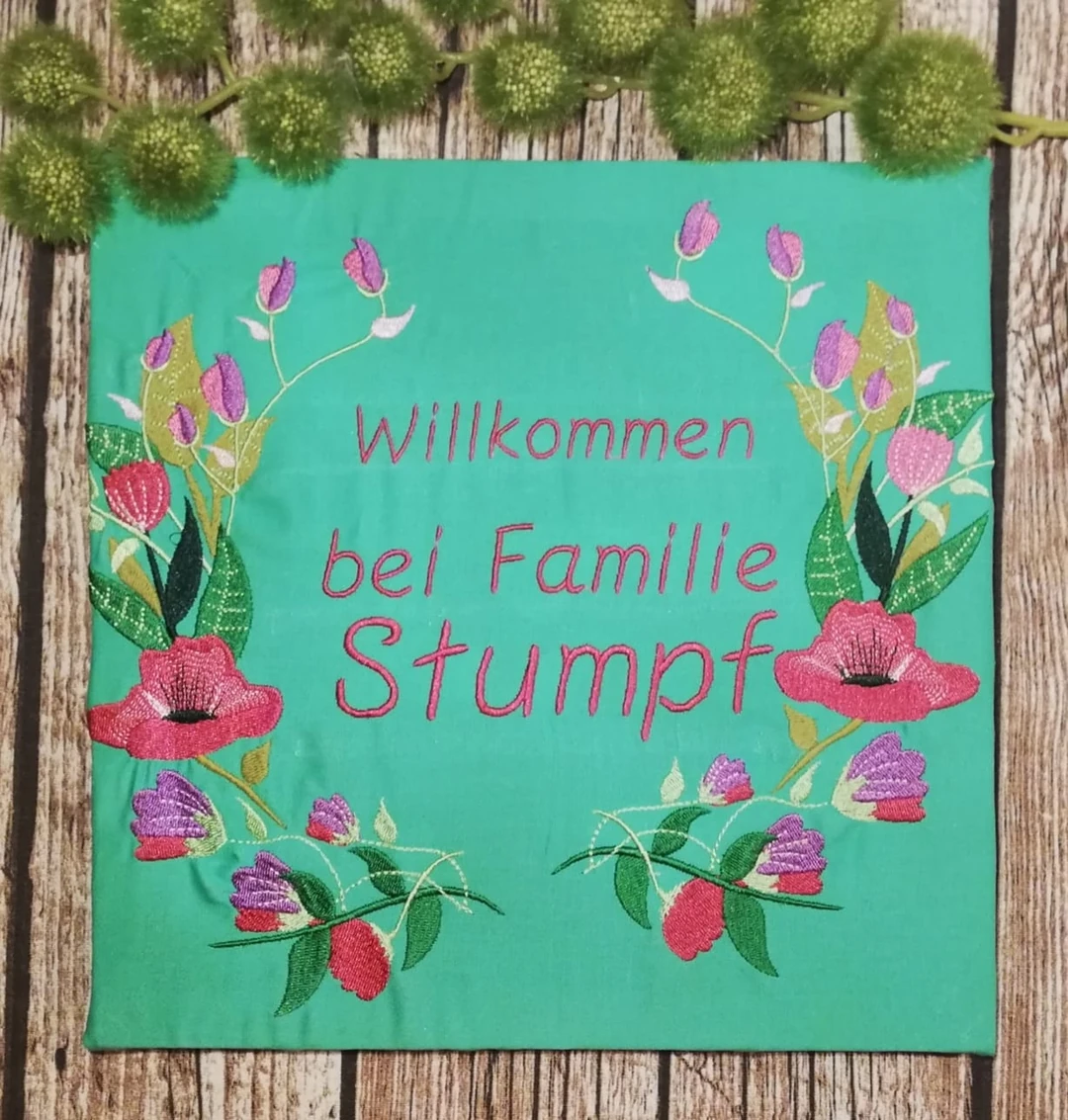 Stickdatei Blumenranke