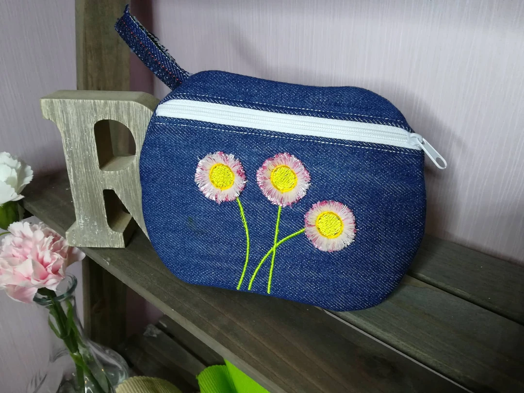 Stickdatei Fransenblume