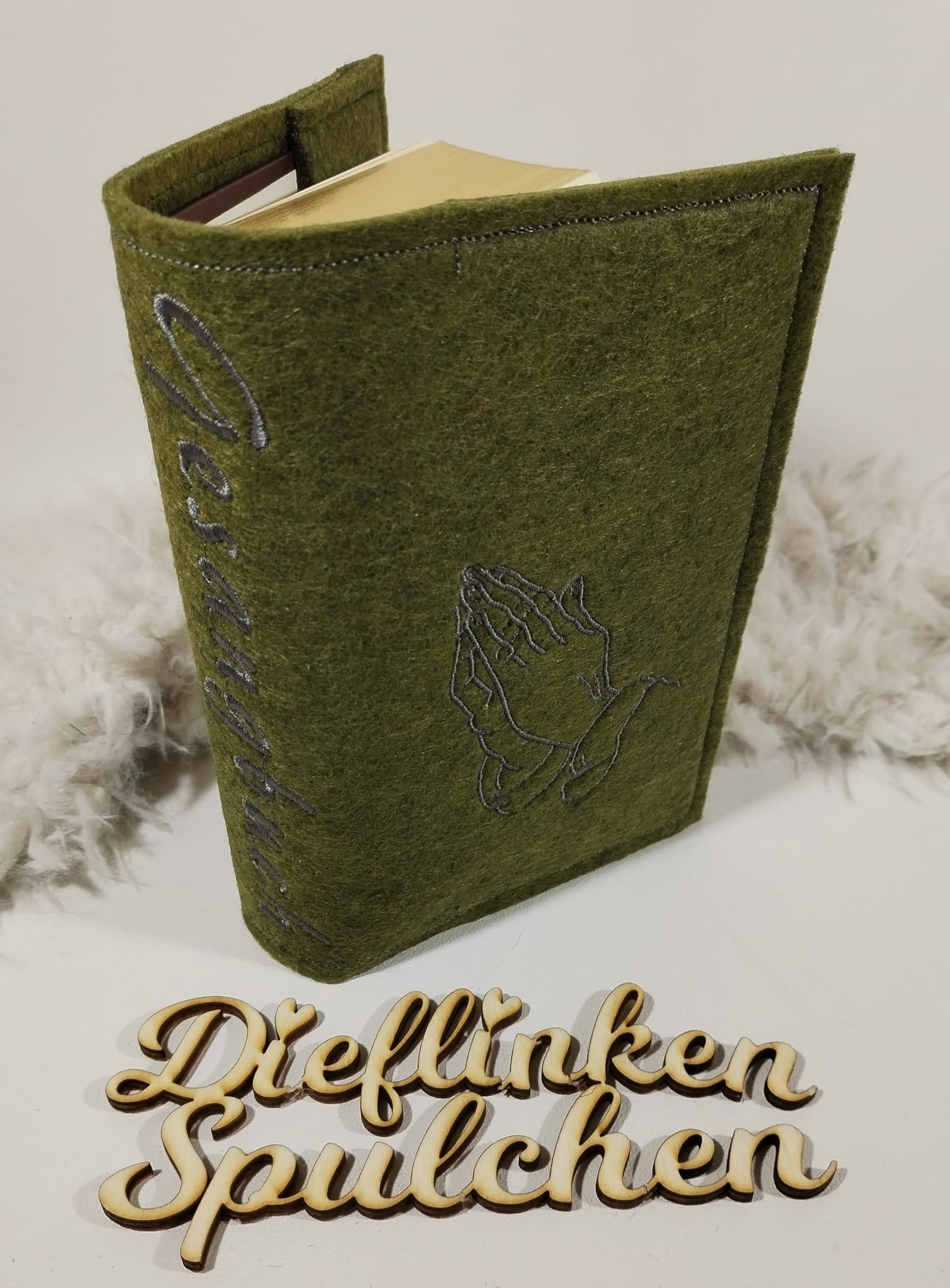 Stickdatei ITH Gesangbuch Einband