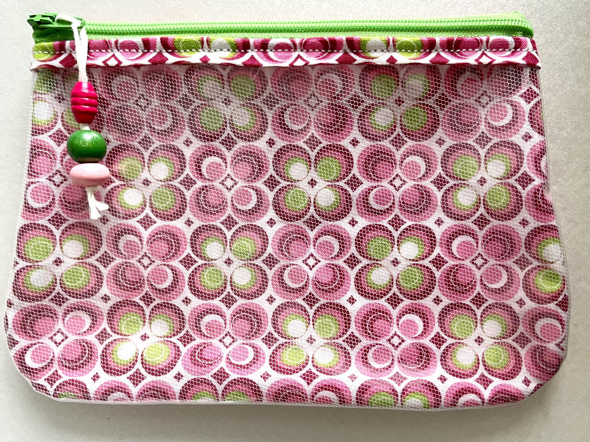 Stickdatei ITH Sichtfenstertasche