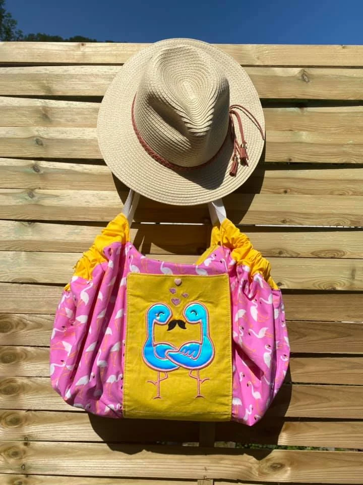 Stickdatei Applikation "Flamingo" – Ein Hauch Tropenliebe für deine Projekte!