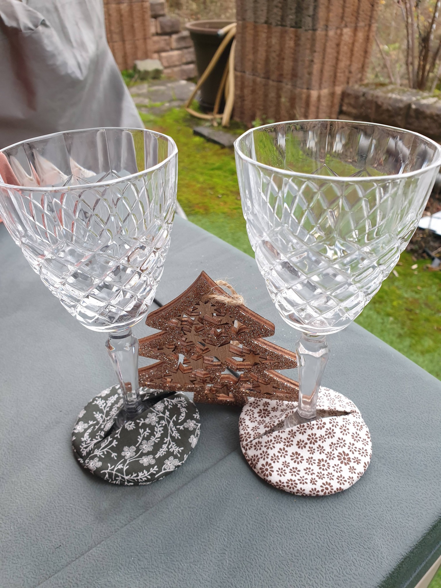 Stickdatei ITH Sektglas Markierer