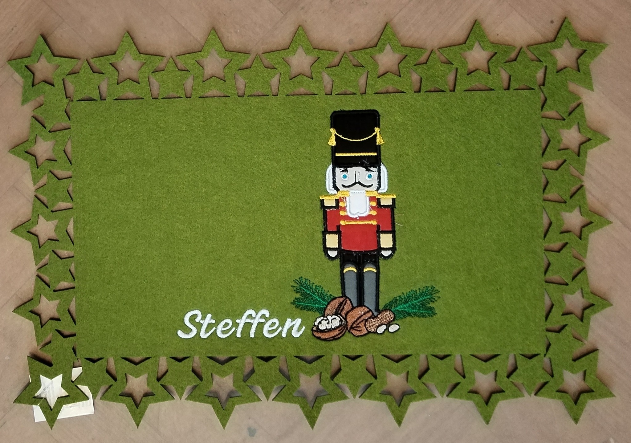 Stickdatei Appli Nussknacker