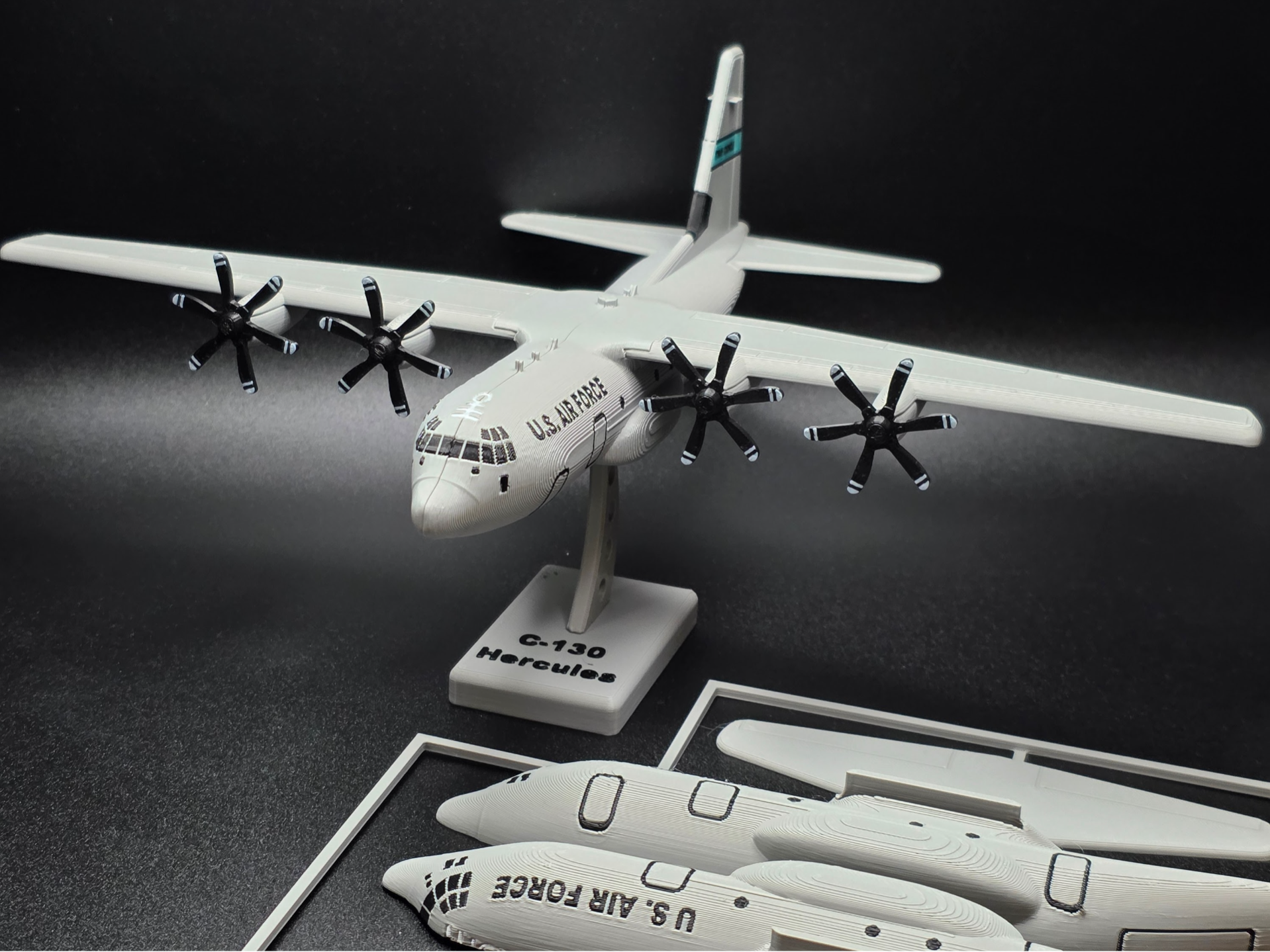 KIT 3D da Assemblare – Auto, Aerei, Robot e molto altro