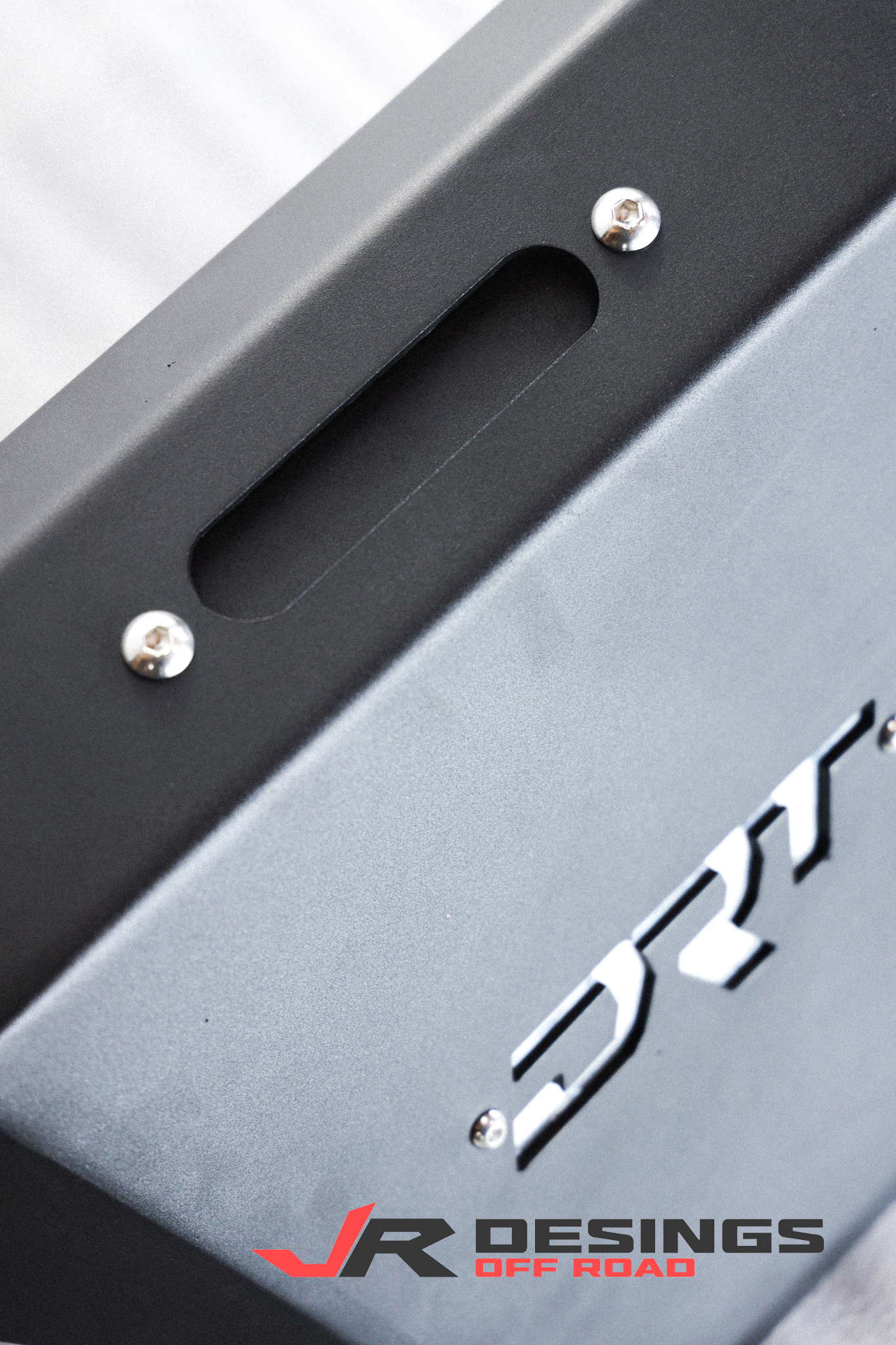  🛡️ Defensa Delantera Polaris Pro R –2024