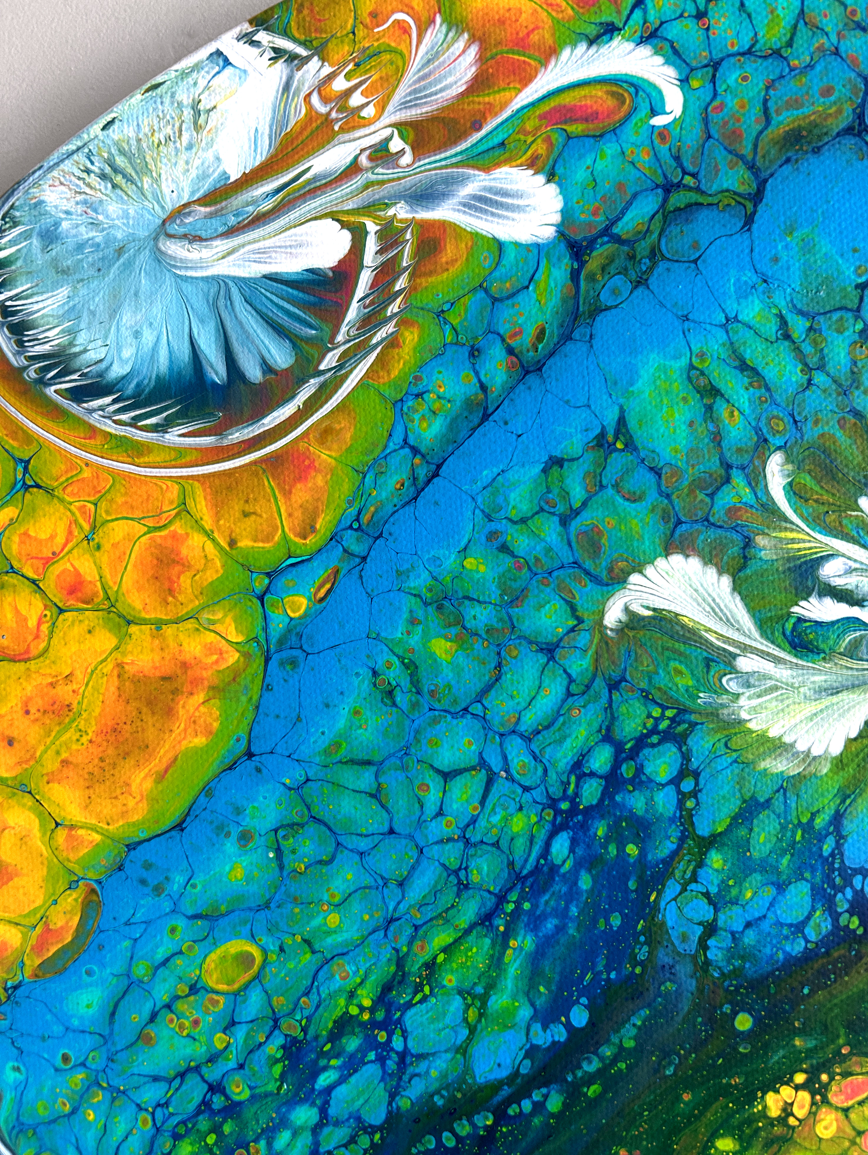 Abstract Round Painting