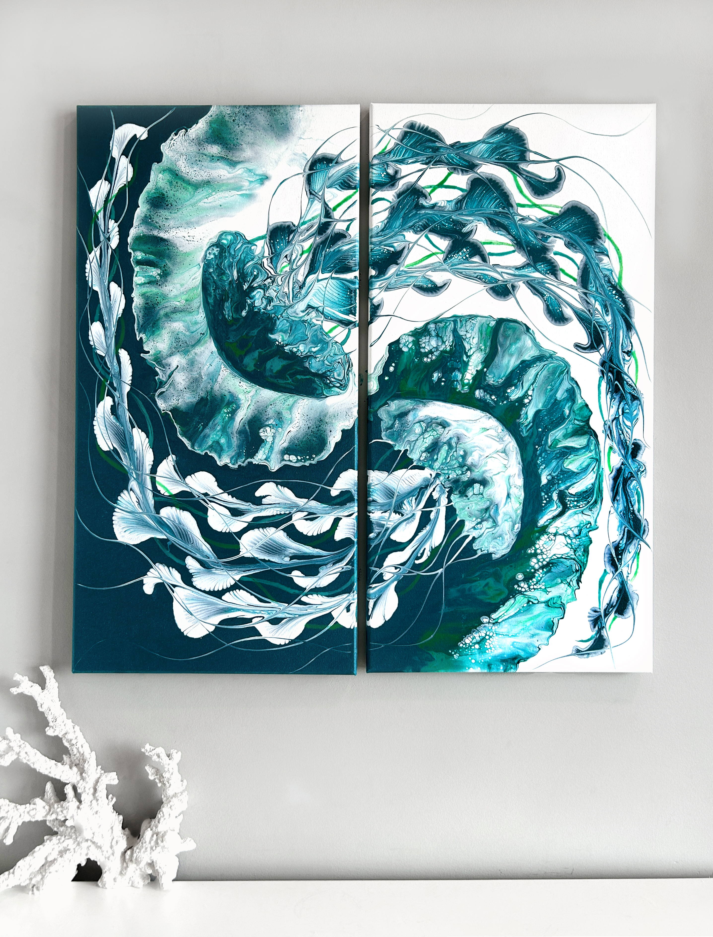Balance: UV Reative Teal