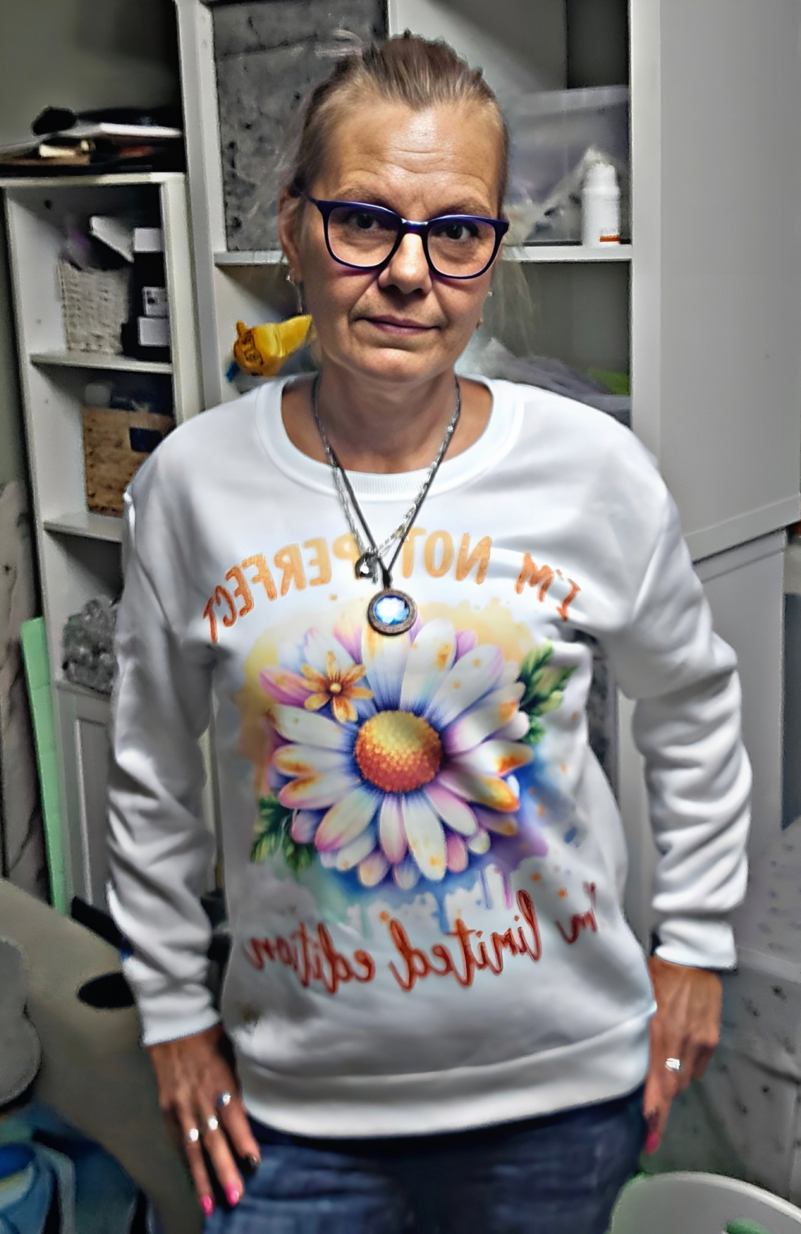 Women's Daisy Print Sweatshirt - Inspiration Quote Jumper Gift for Her
