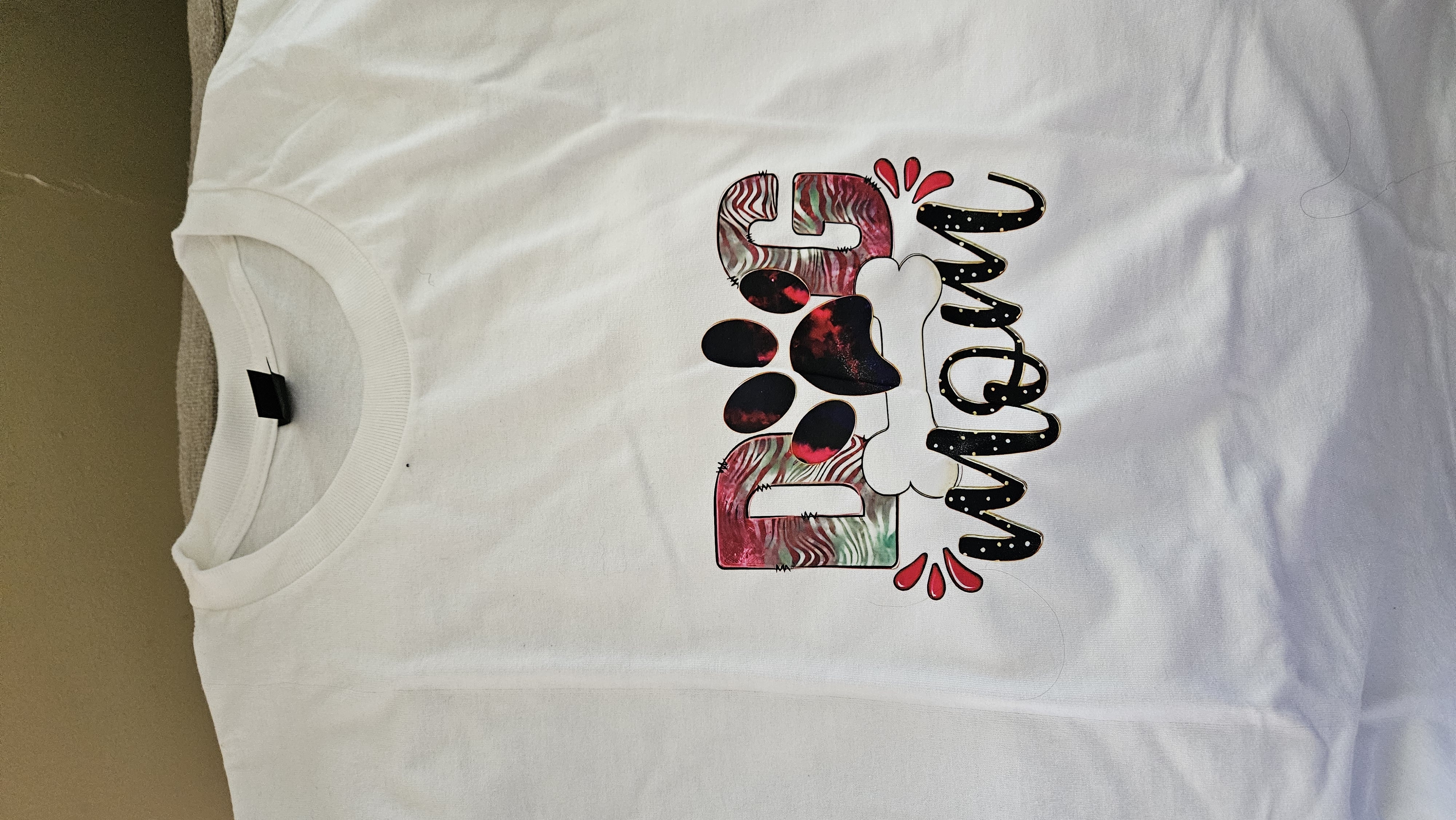 Dog Mom Graphic T-Shirt