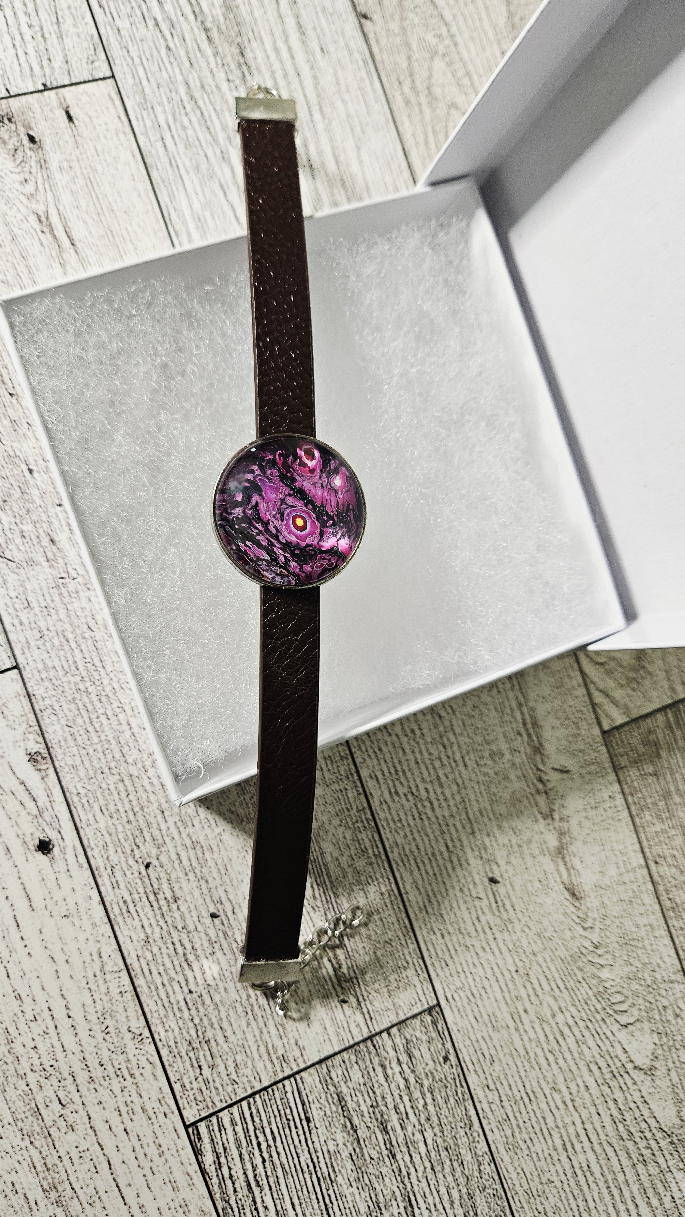 Fashionable Leather Bracelet