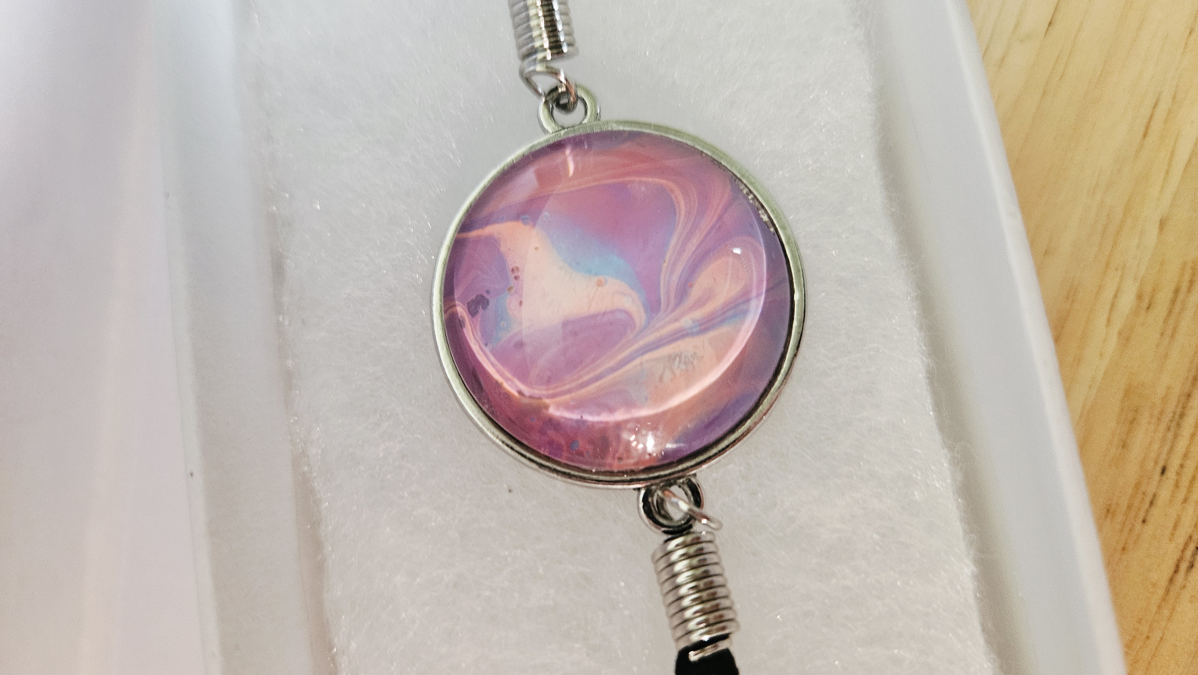 Pink Swirl Pendant Bracelet