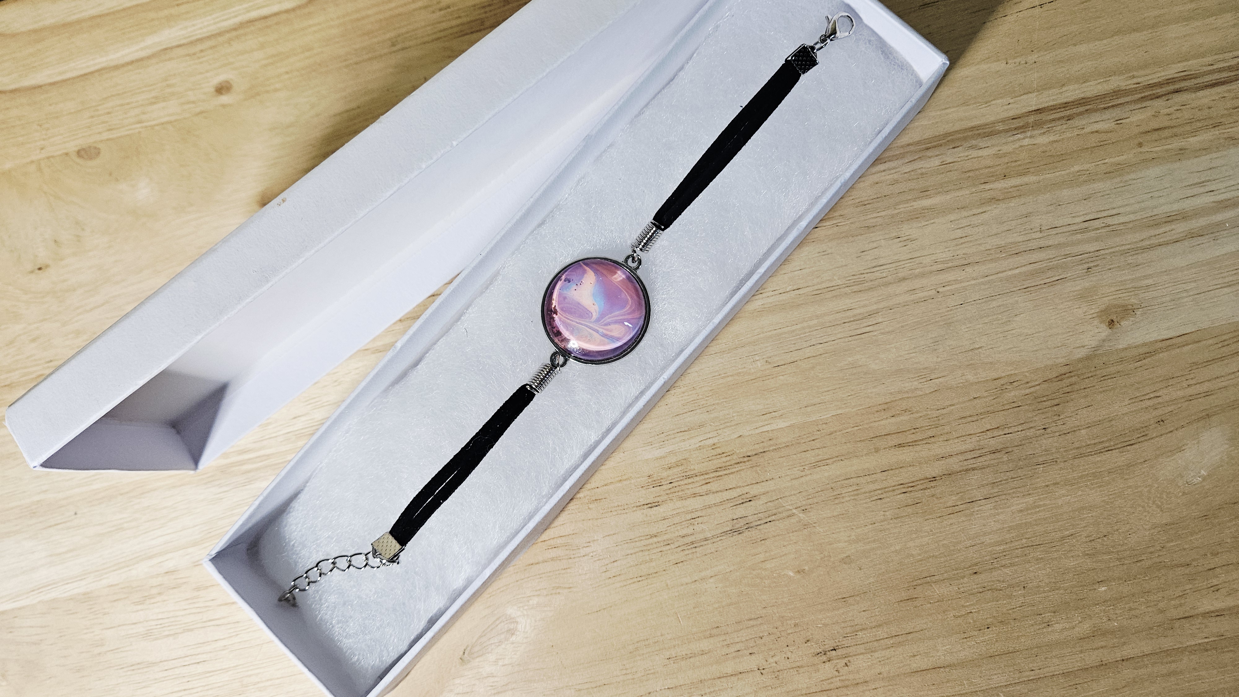 Pink Swirl Pendant Bracelet