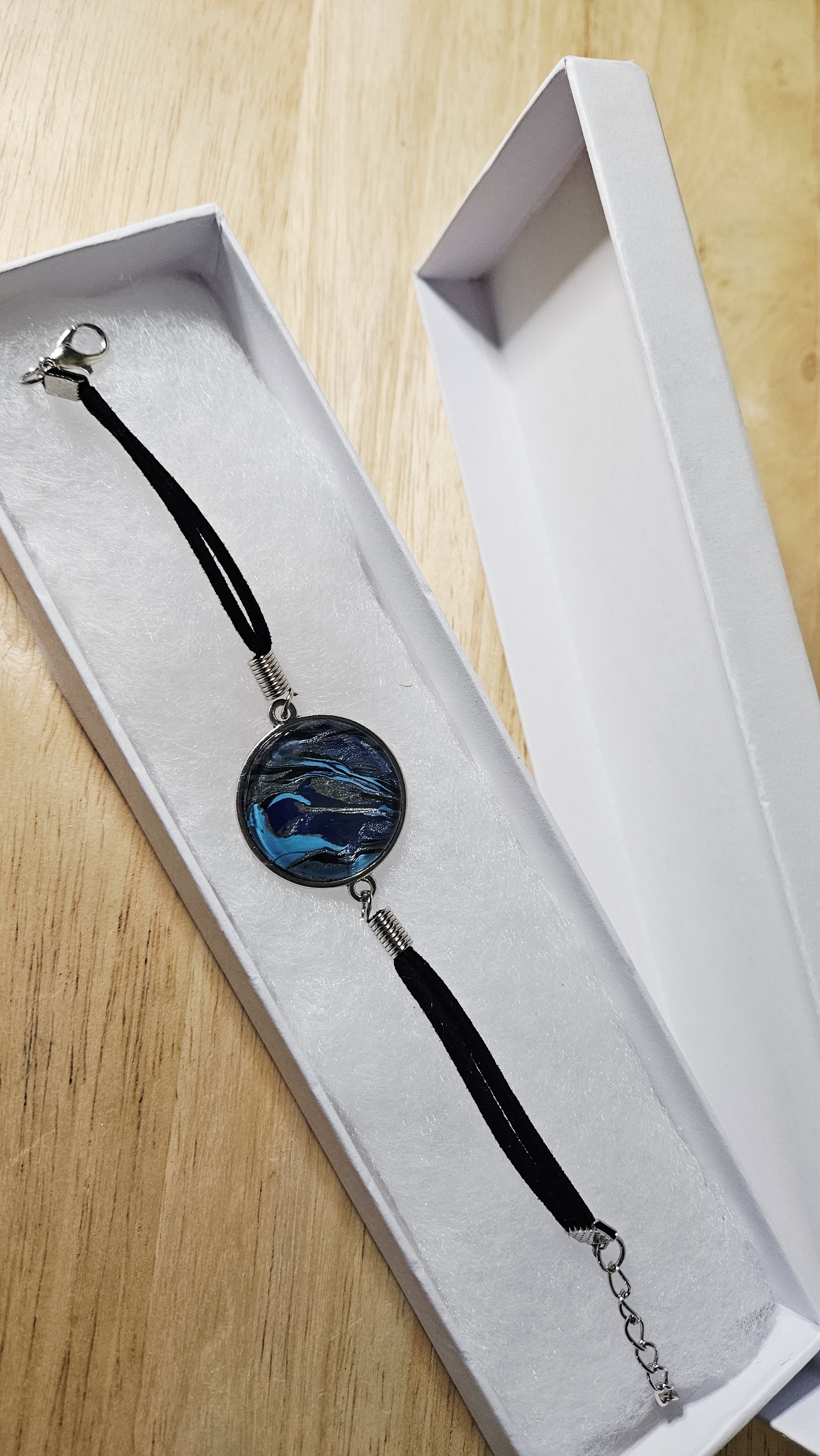 Handcrafted Pendant Bracelet