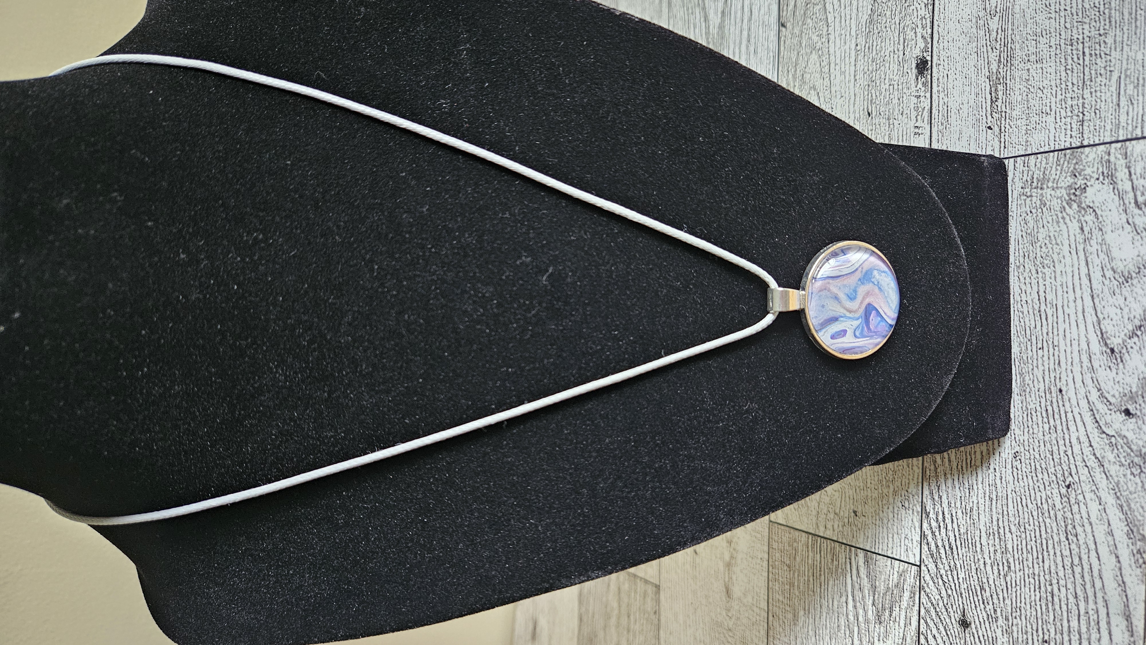 Elegant Pendant Necklace