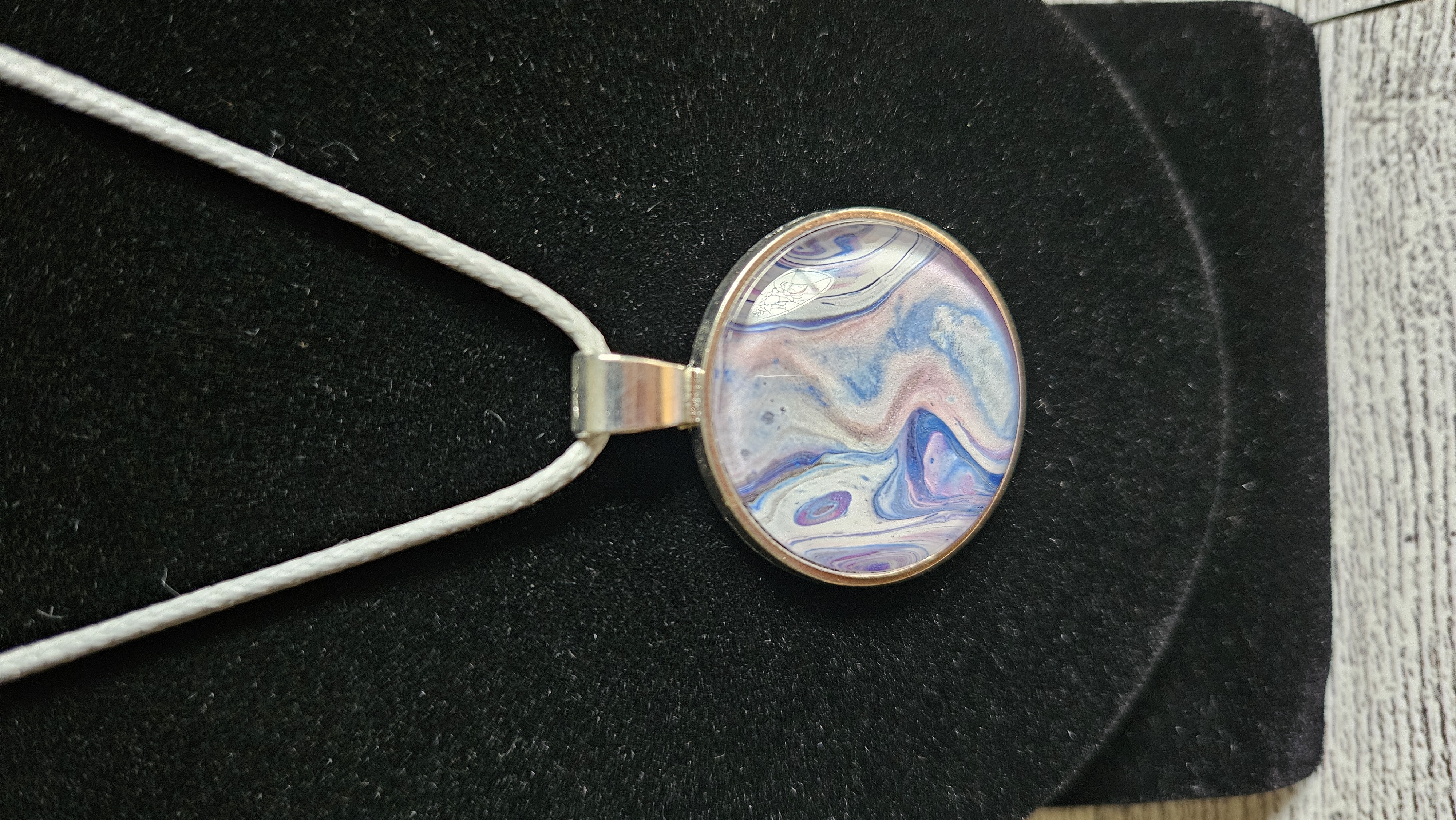 Elegant Pendant Necklace