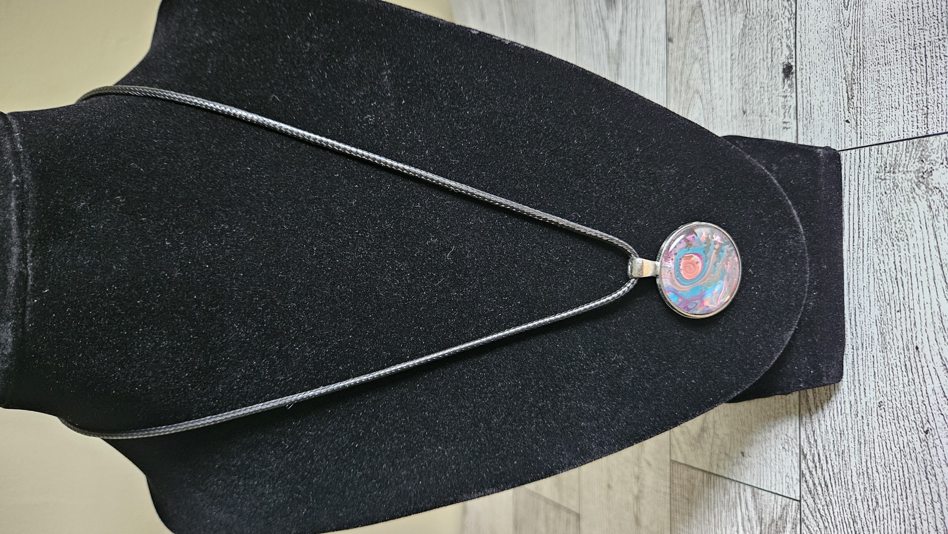 Elegant Pendant Necklace