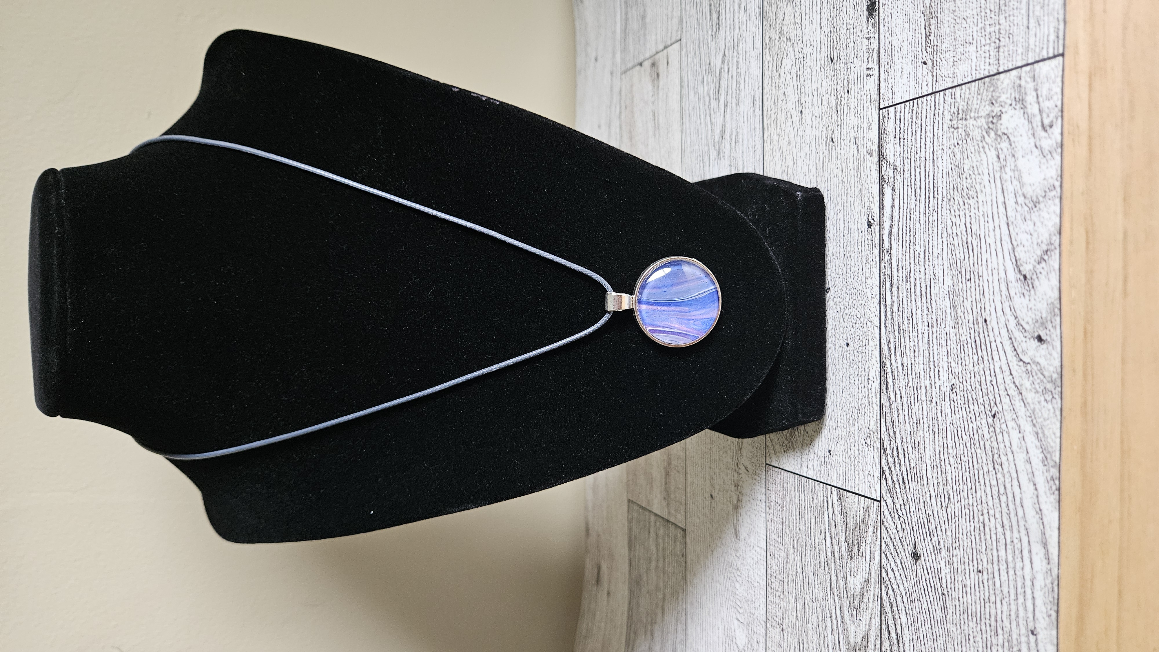 Elegant Pendant Necklace