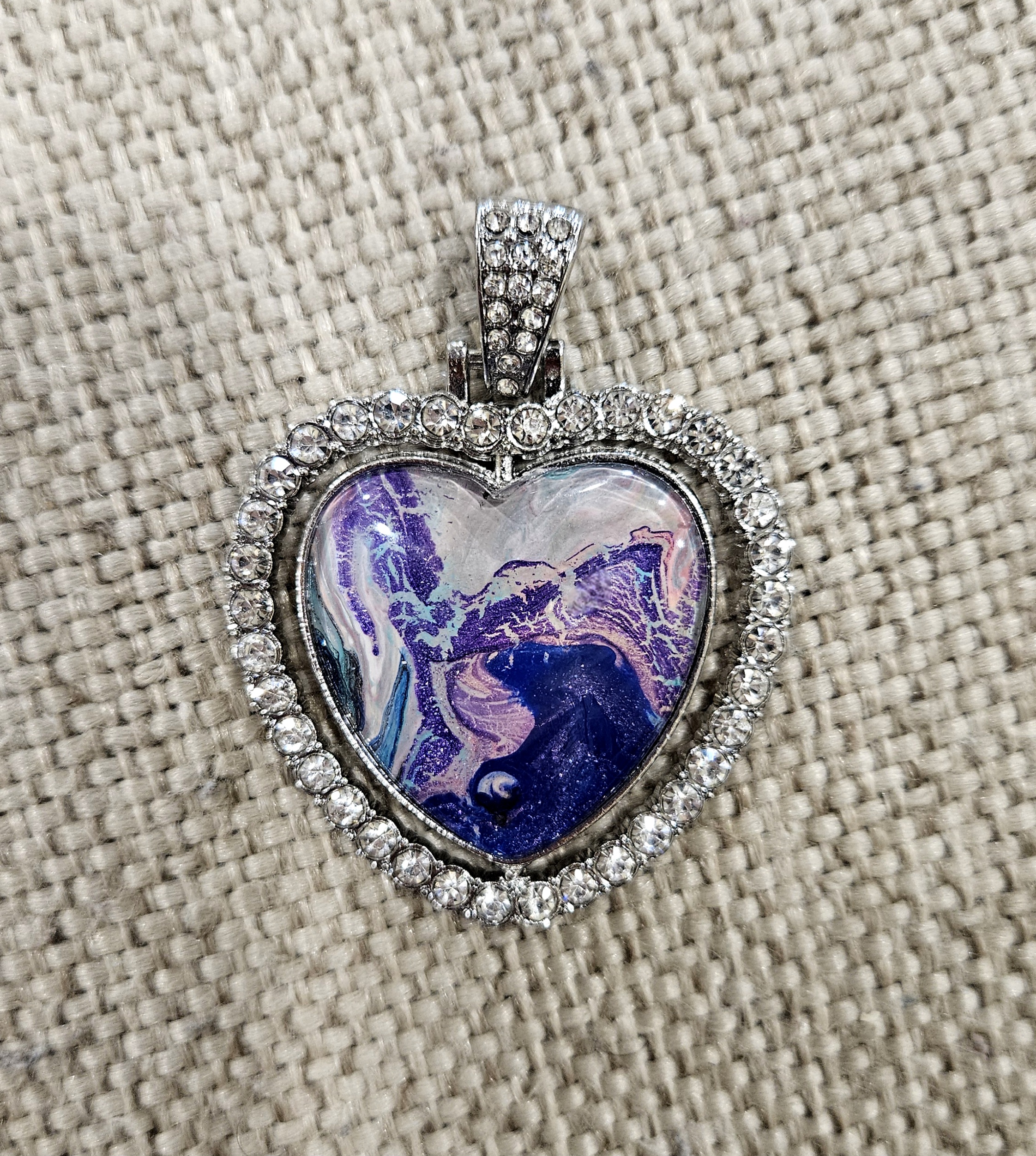 Heart-shaped Pendant