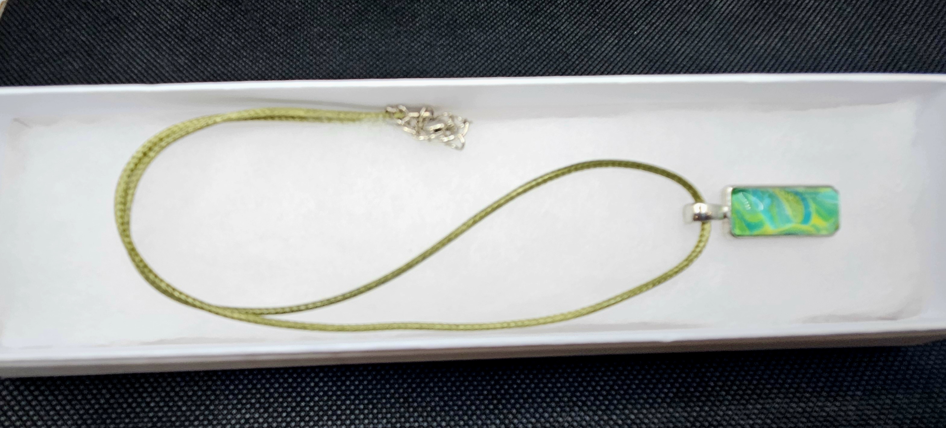 Elegant Pendant Necklace