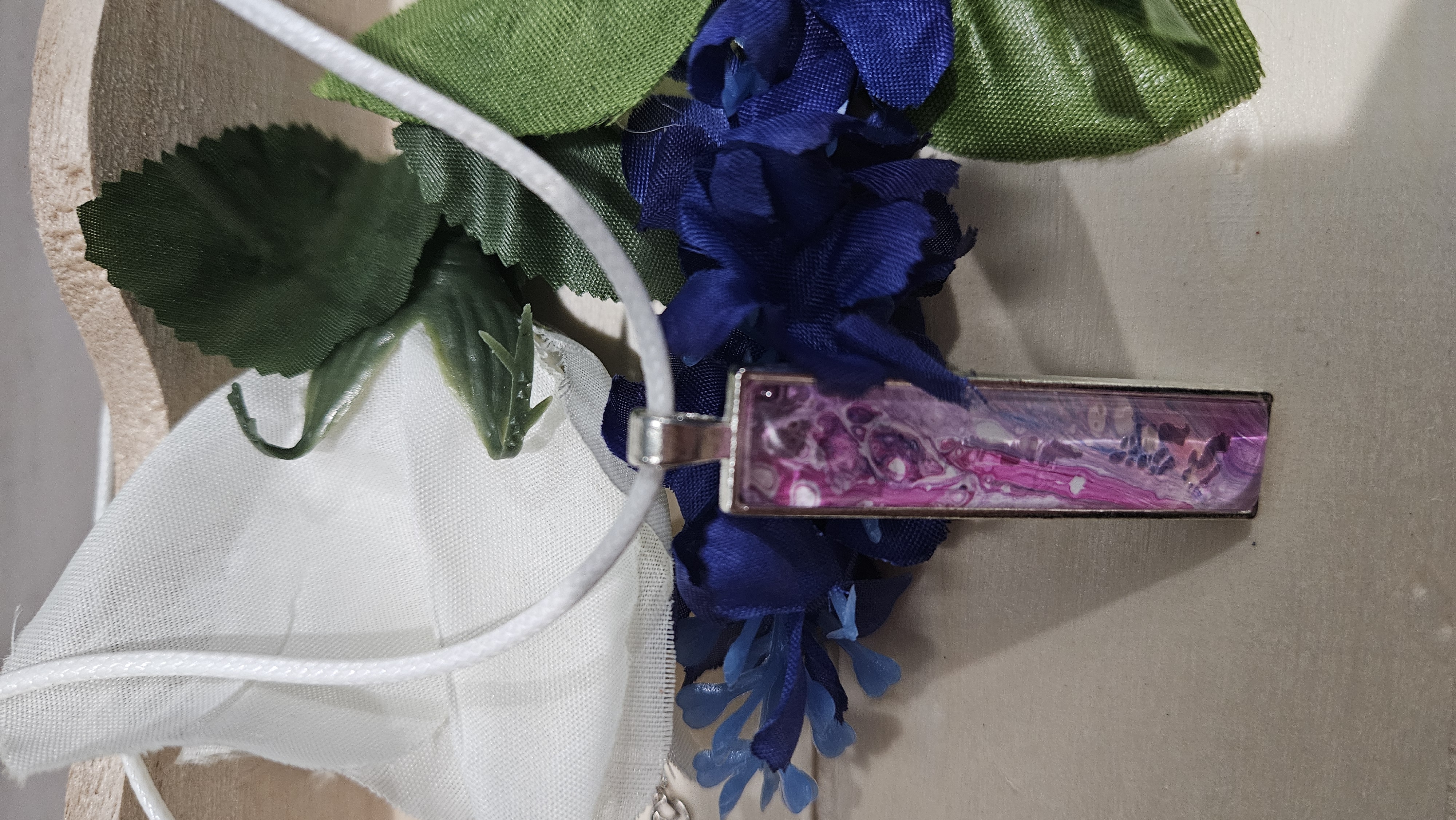 Elegant Pink Pendant Necklace